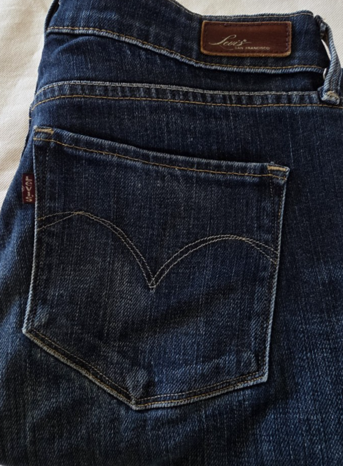 Levi's Bold Curve Straight leg Jeans Ladies Size 29 x 33