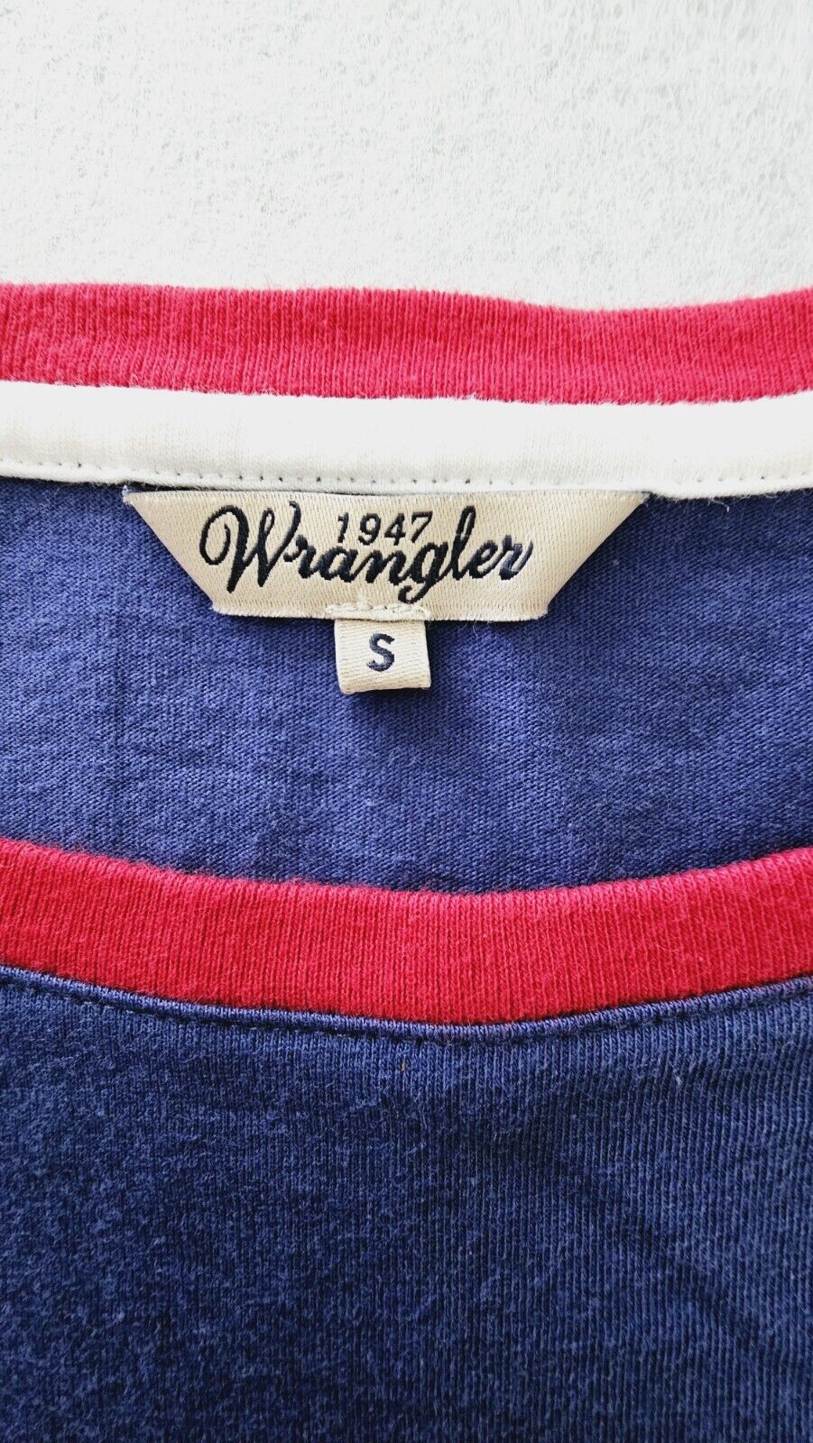 Wrangler Retro 3D Logo Crop Shirt Ladies Size Small