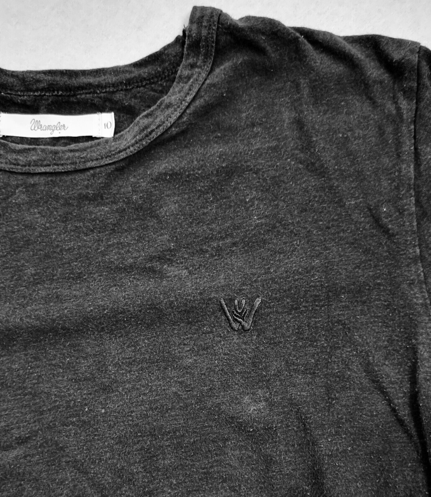 Wrangler Black Classic Tee Ladies Size 10