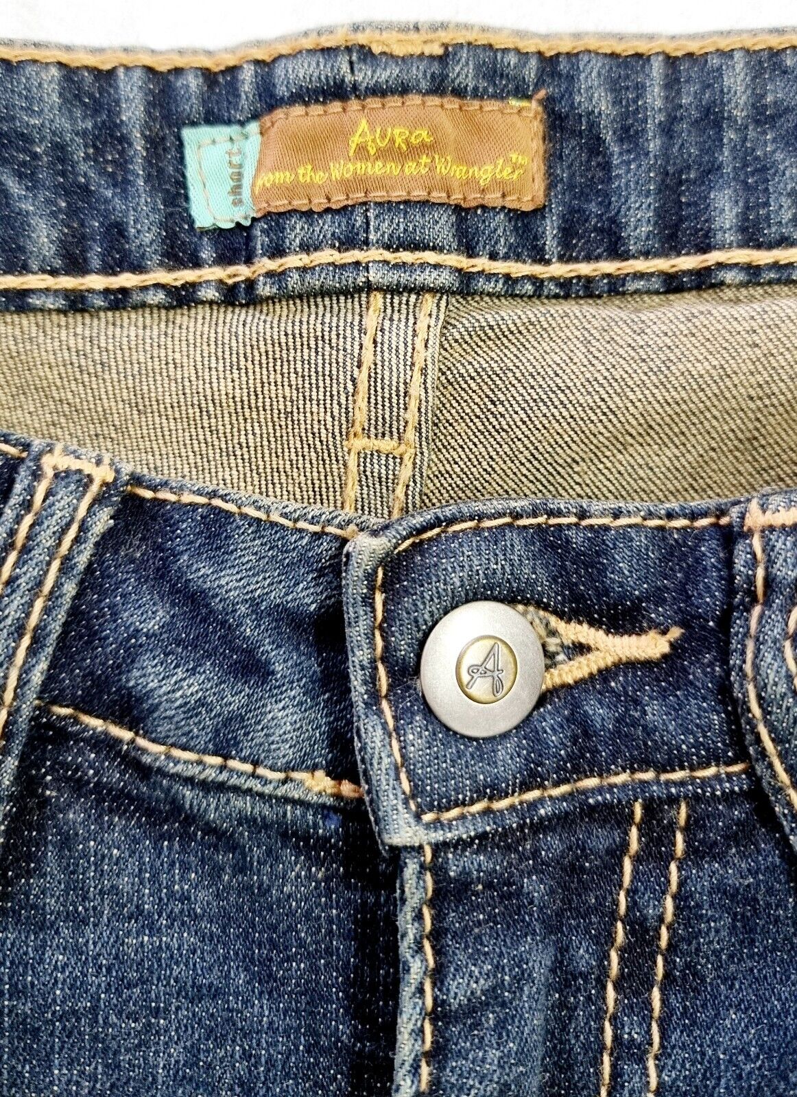 Wrangler Aura Denim Bootcut Blue Jeans Size 8P/SHT 29'' x 30"