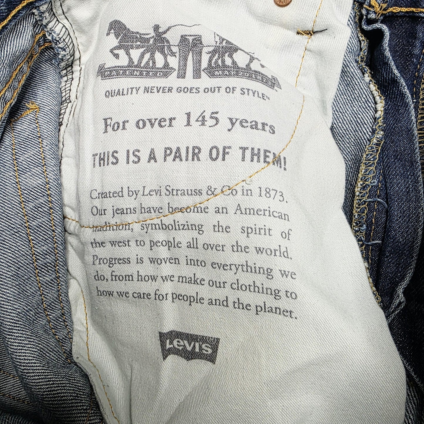 Levis 516 Jeans Mens 32x30 Blue Straight Regular Zip Fly Denim Medium Wash Logo