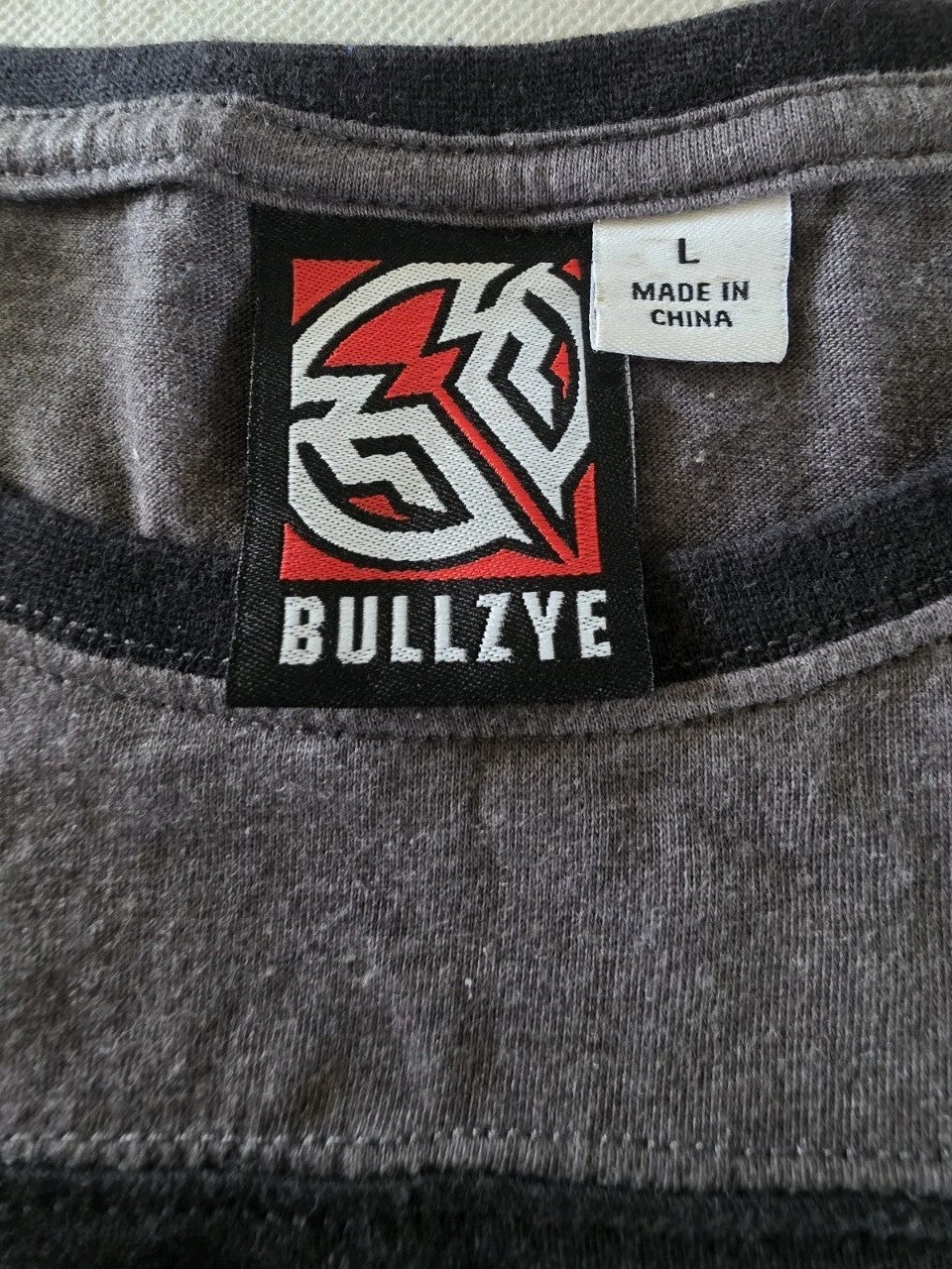 Bullzye Logo Men's T-Shirt Size Large