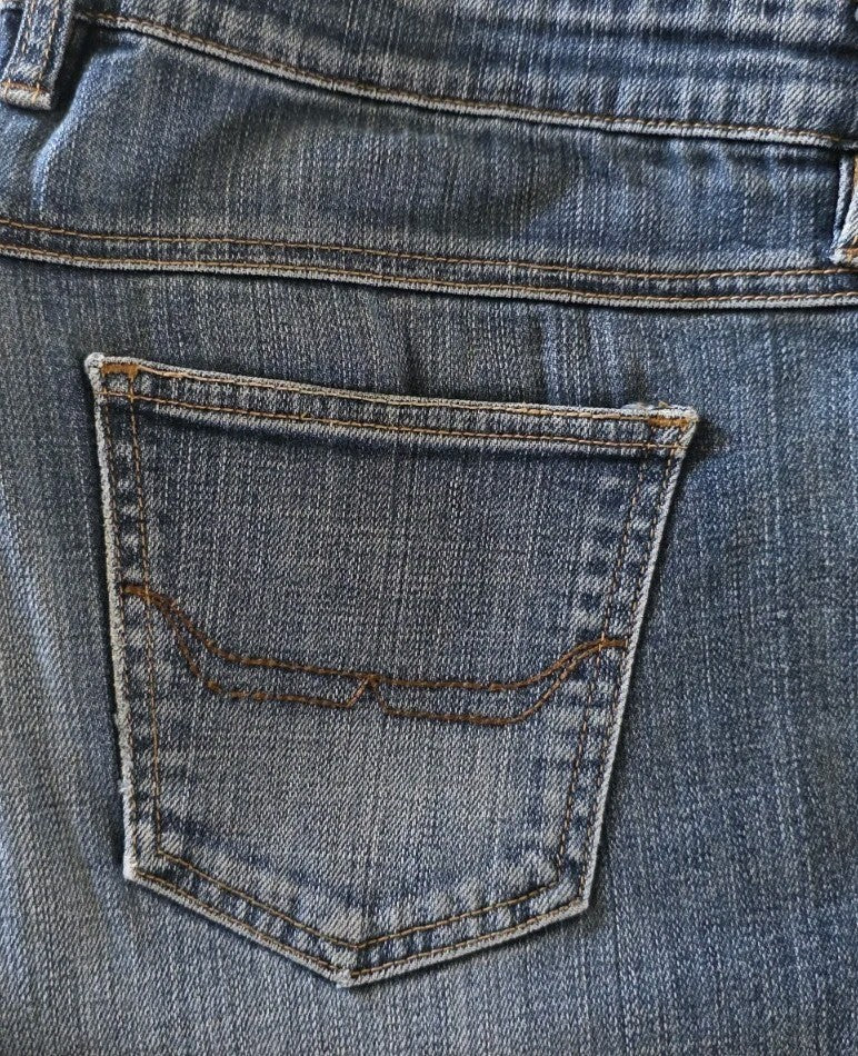 R.M Williams Low Rise Straight Leg Jeans Ladies Size 16