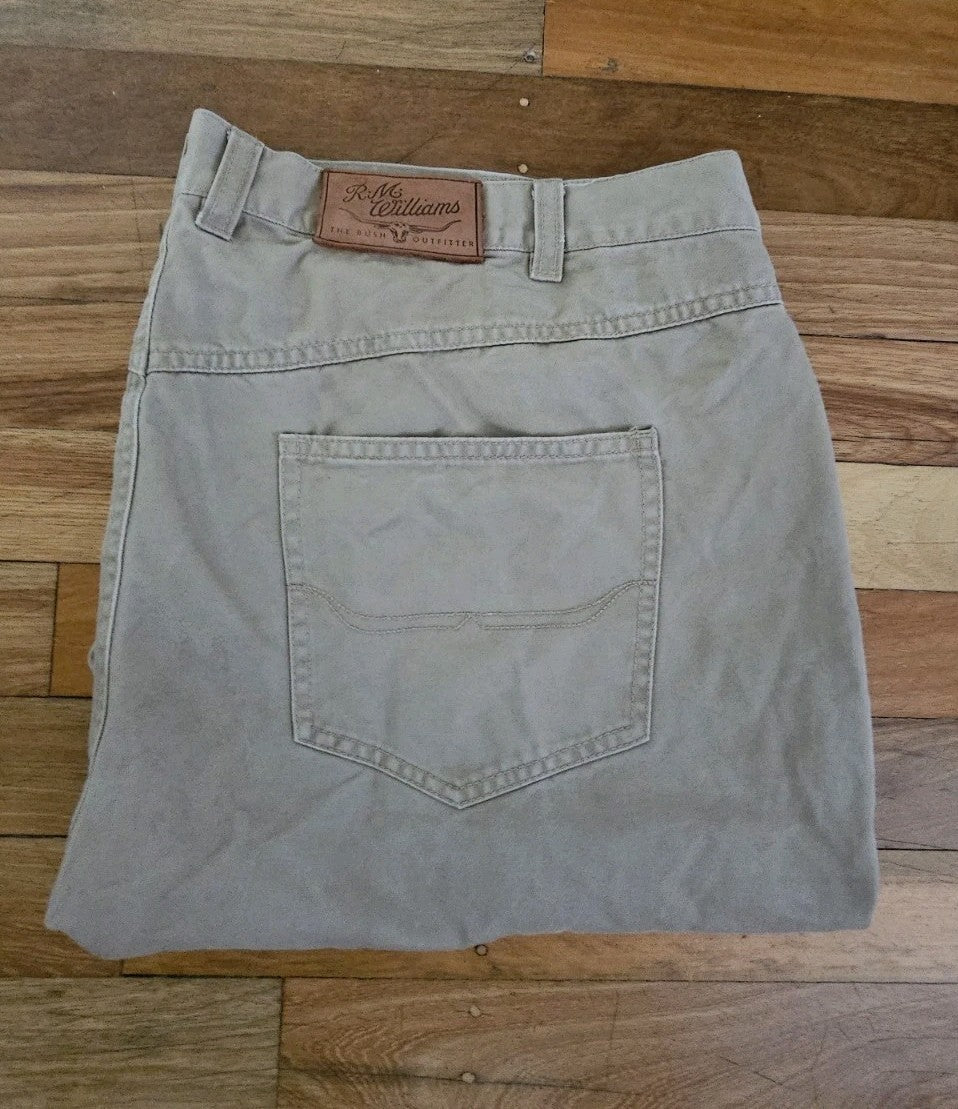 R.M. Williams Men's Shorts Size 40
