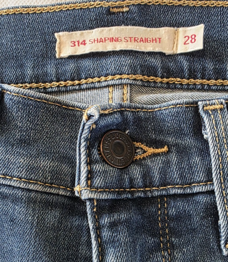 Levi's BIG E 314 Shaping Straight Ladies Dark Denim Jeans Size 28 x 32