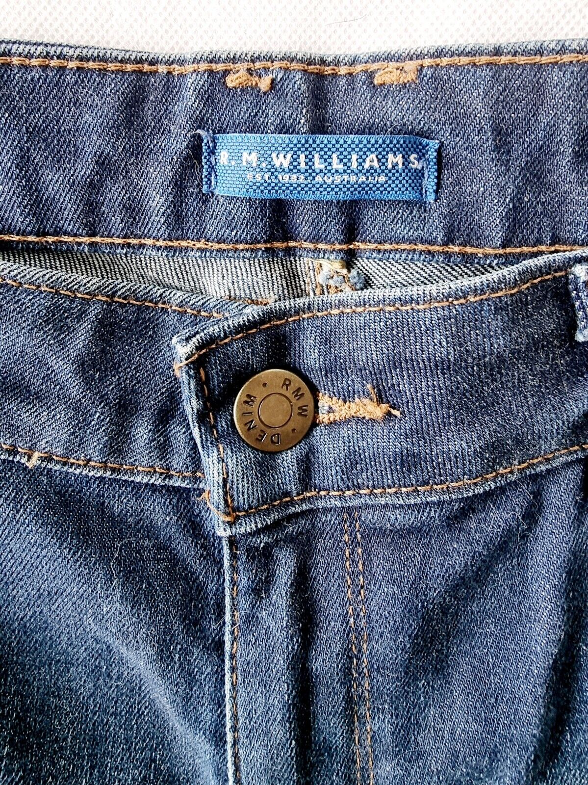 R.M. Williams Jeans Regular Fit Ladies Size 32 x 29