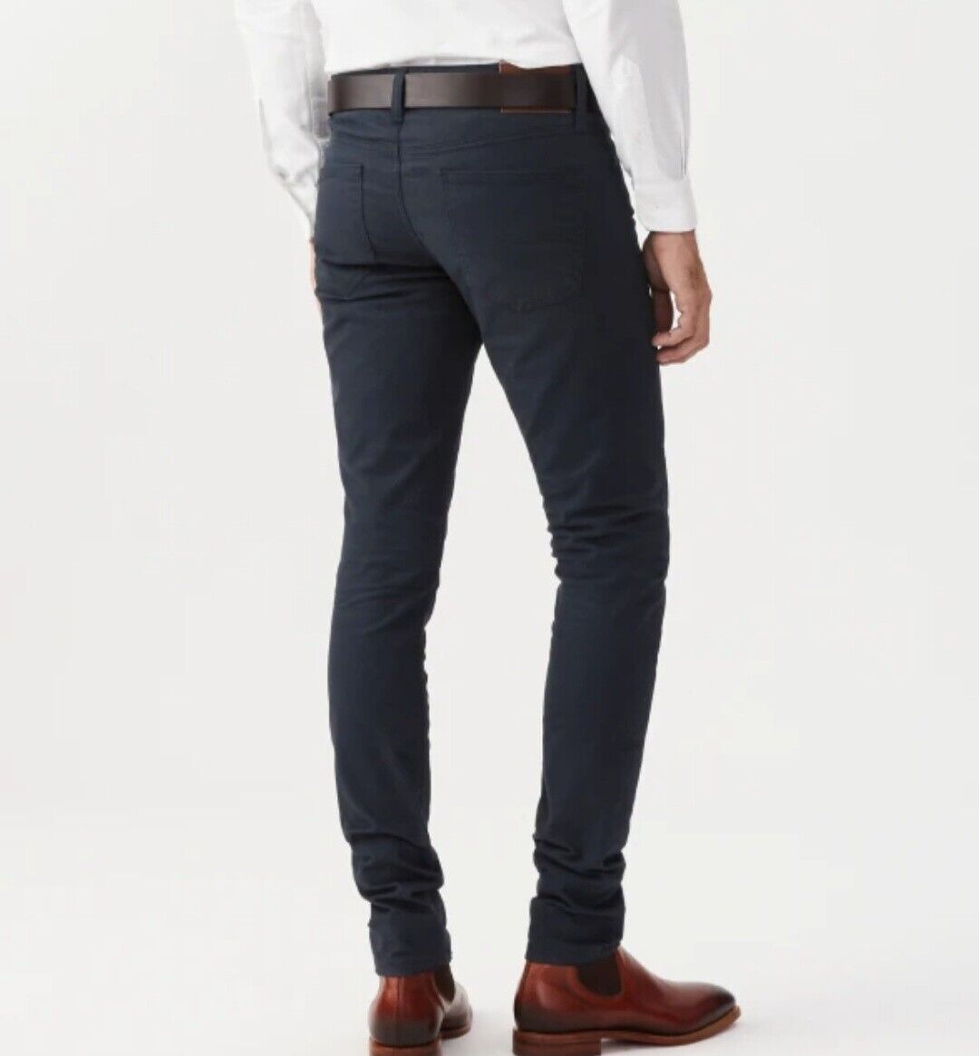 R.M. Williams Victor Jean - Navy Slim Fit Men's Size 27x32