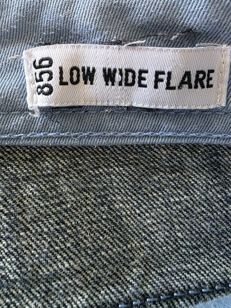 Levi's White Label 856 Low Wide Flare Denim Jeans Ladies Size 11