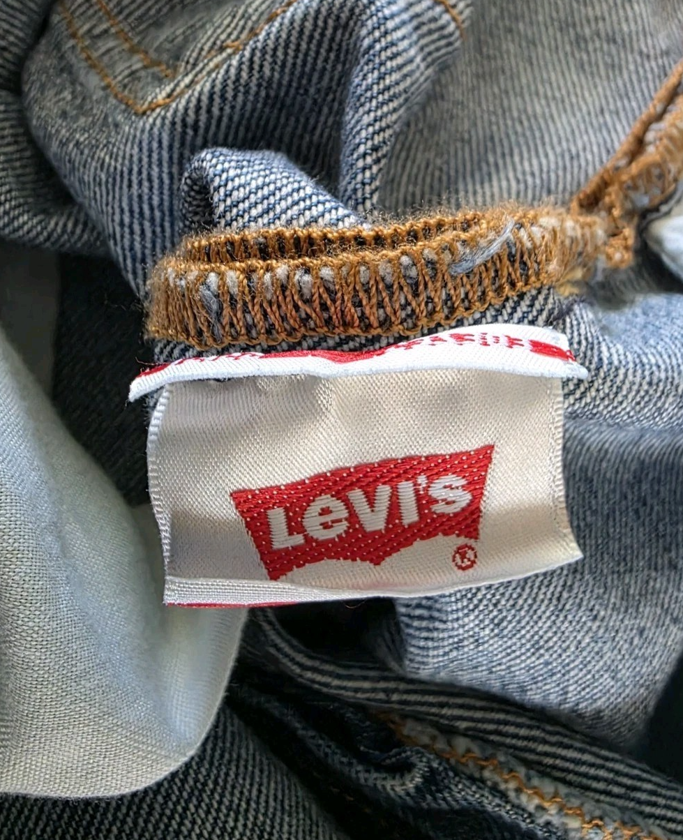 Levi's BIG E 501 Button Fly denim Jeans Ladies Size 28 x 30