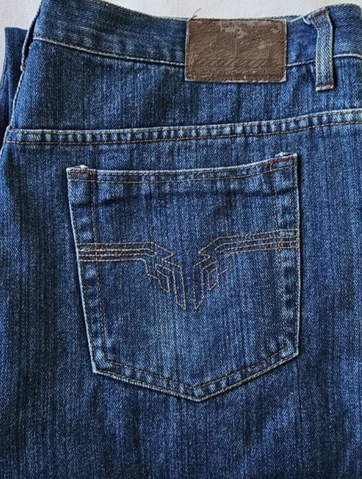 Bullzye Chevy Mid Rise Relaxed Fit Mens Jeans Size 42x28