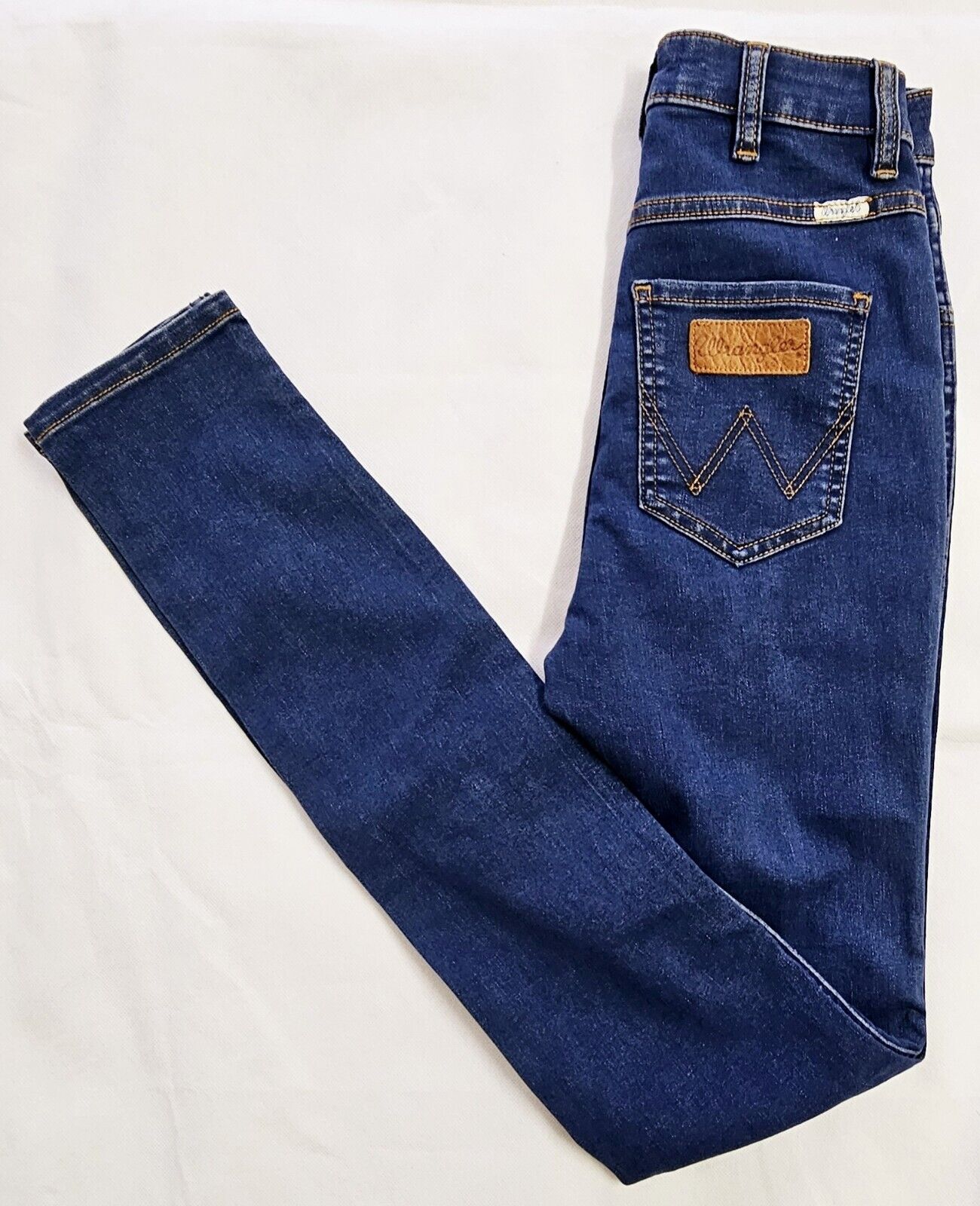 Wrangler Jeans Hi Twiggy High Rise ladies Size 6