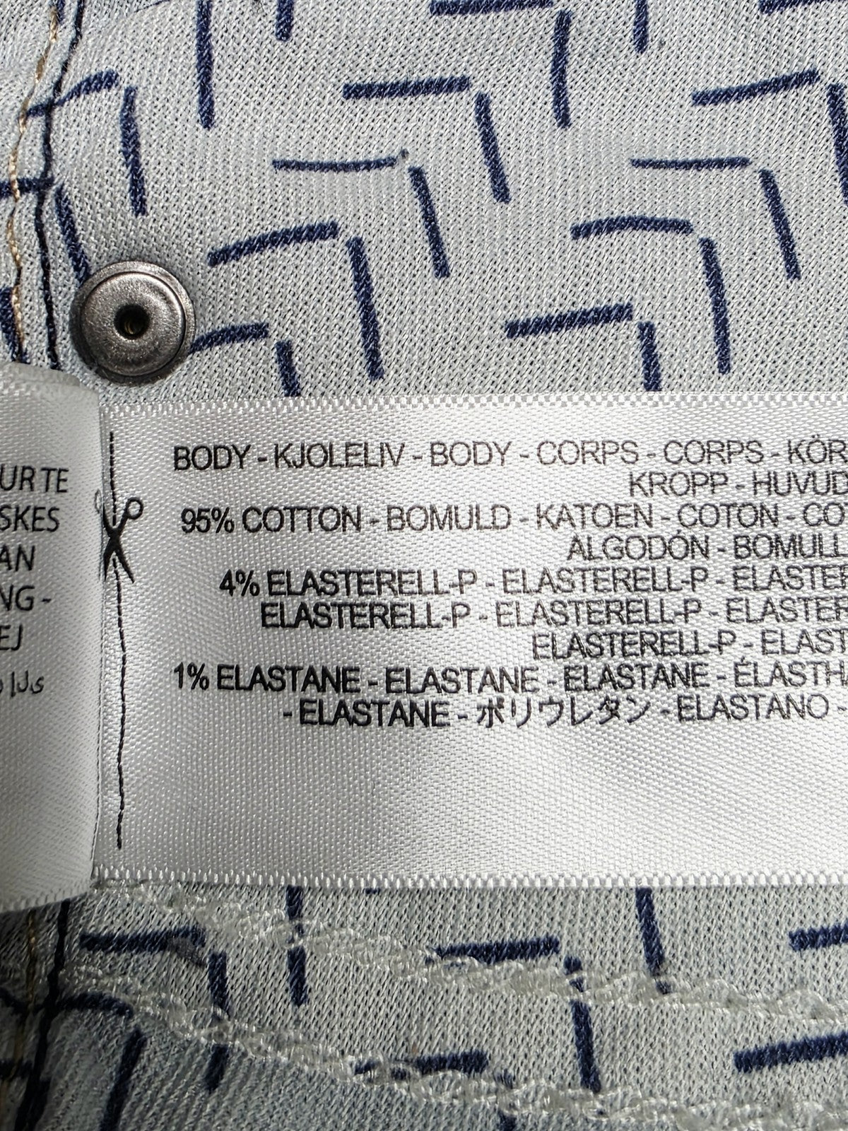 Ariat R.E.A.L. Perfect Rise Boot Jeans Woman's 24 Plus Blue Stretch 44x33