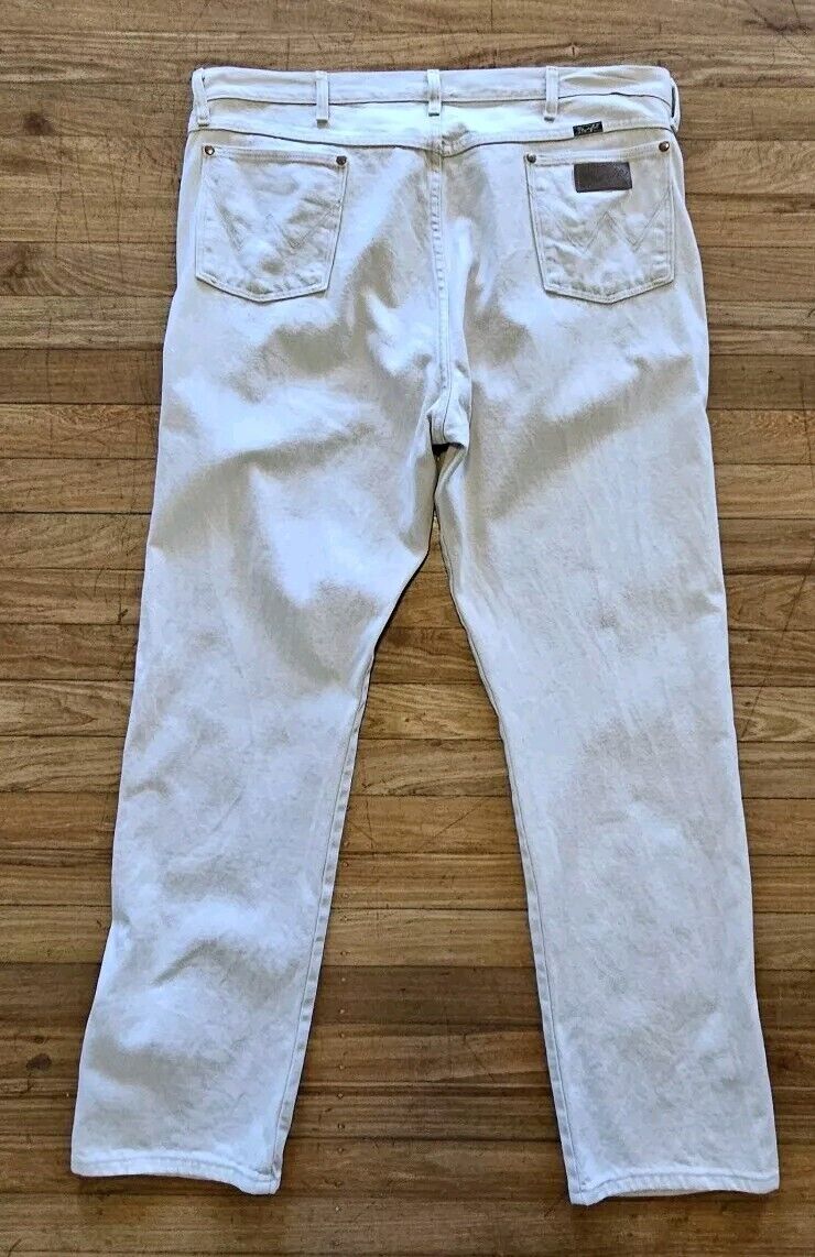 Wrangler Cowboy Cut Original Fit Jeans (13MWZTN) Prewashed Bone Men's Size 42x34