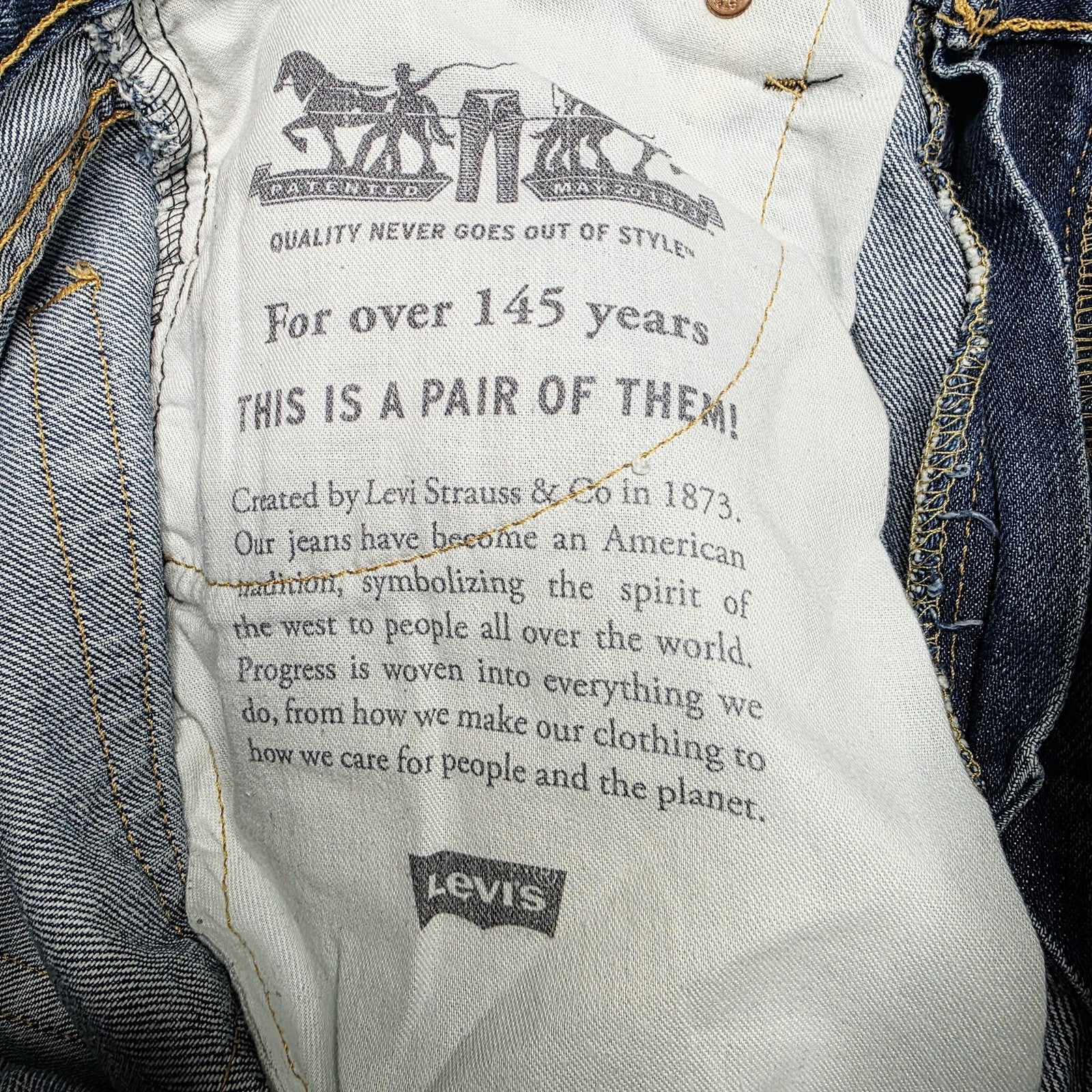 Levis 516 Jeans Mens 32x30 Blue Straight Regular Zip Fly Denim Medium Wash Logo
