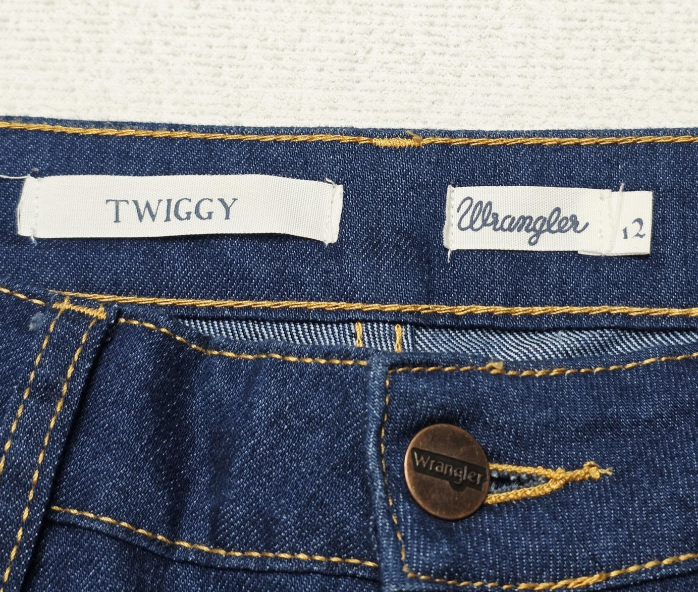Wrangler Jeans Women's 12 AU Blue Twiggy Skinny Stretch Denim Dark Wash
