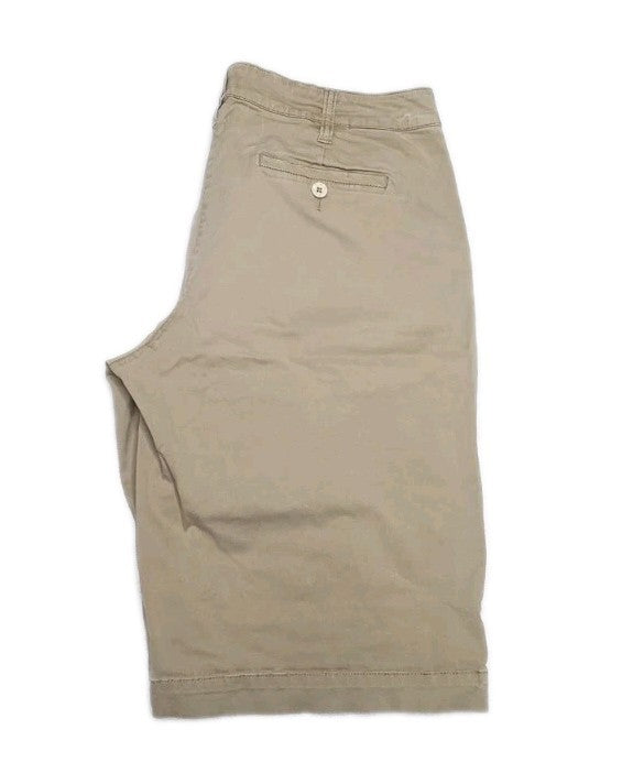 R.M. Williams Ladies Beige Shorts Size 16
