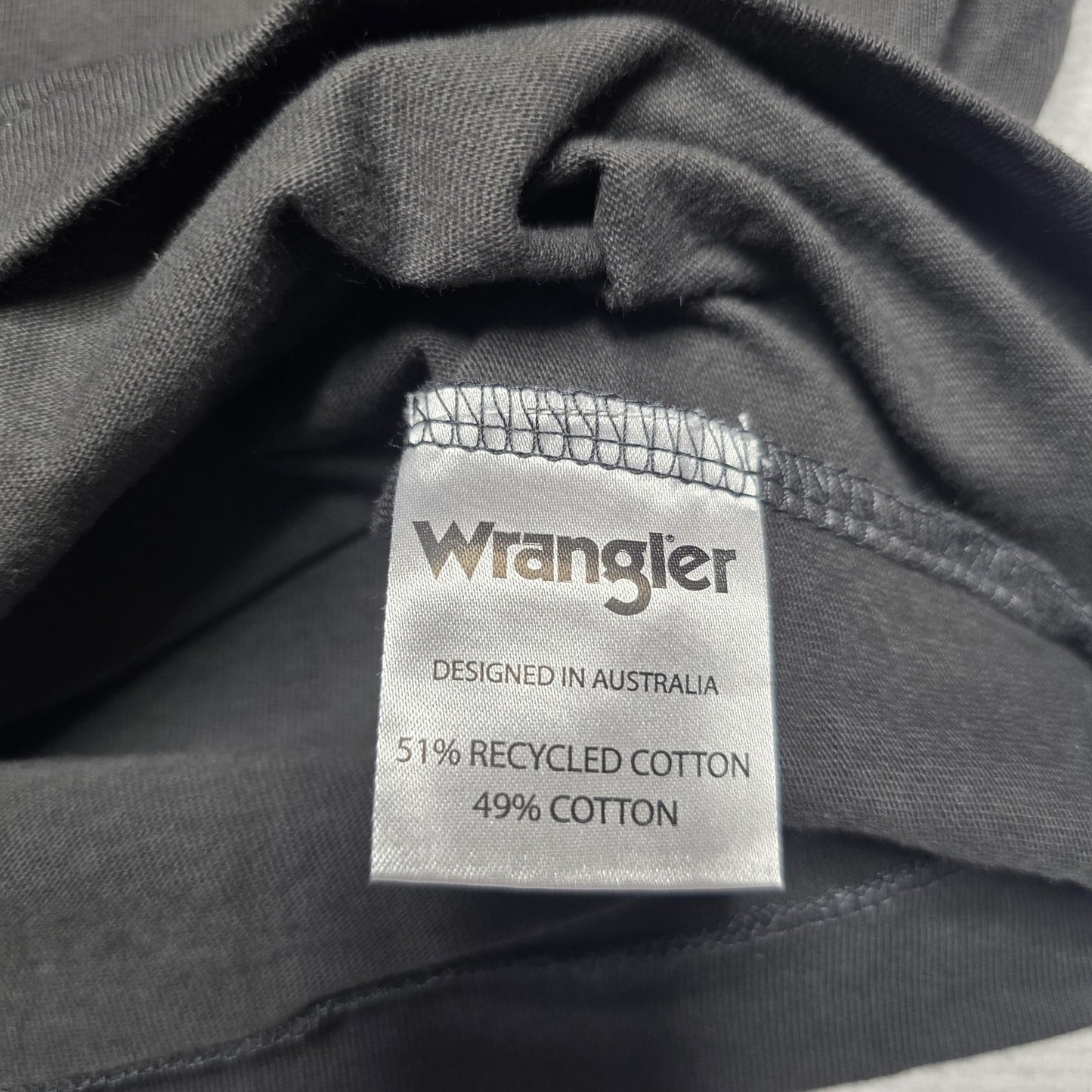Wrangler Shirt Men's M Black Graphic Logo Short Sleeve Jersey Cotton Casual