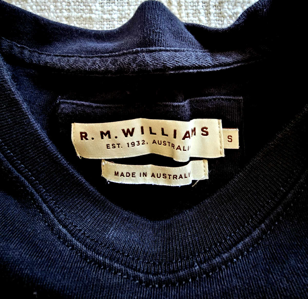 R.M. Williams Raised Script Logo Mens Tee Size Small Australian Made