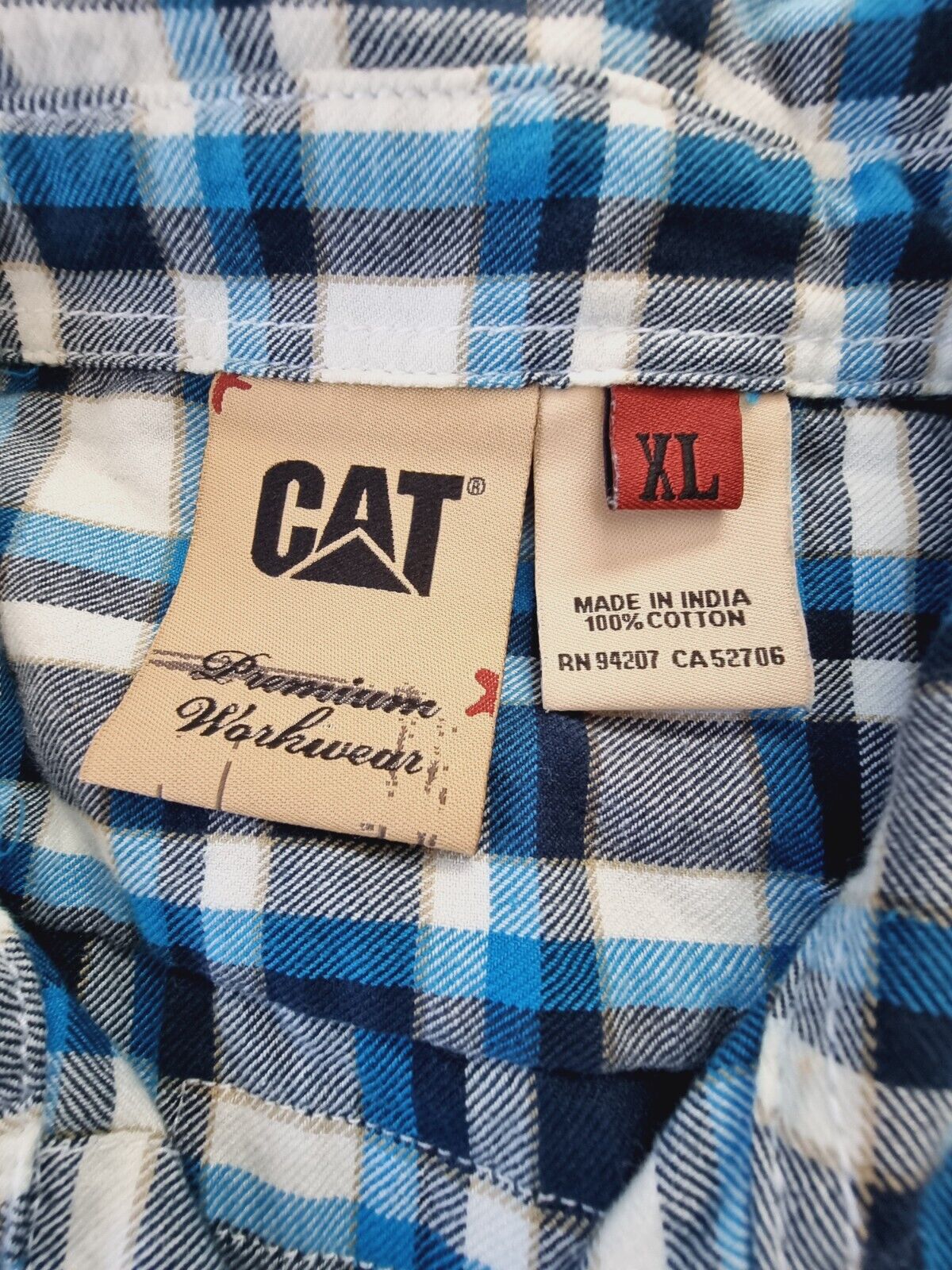 CAT premium Workwear Mens Short Sleeve Shirt Size XL.