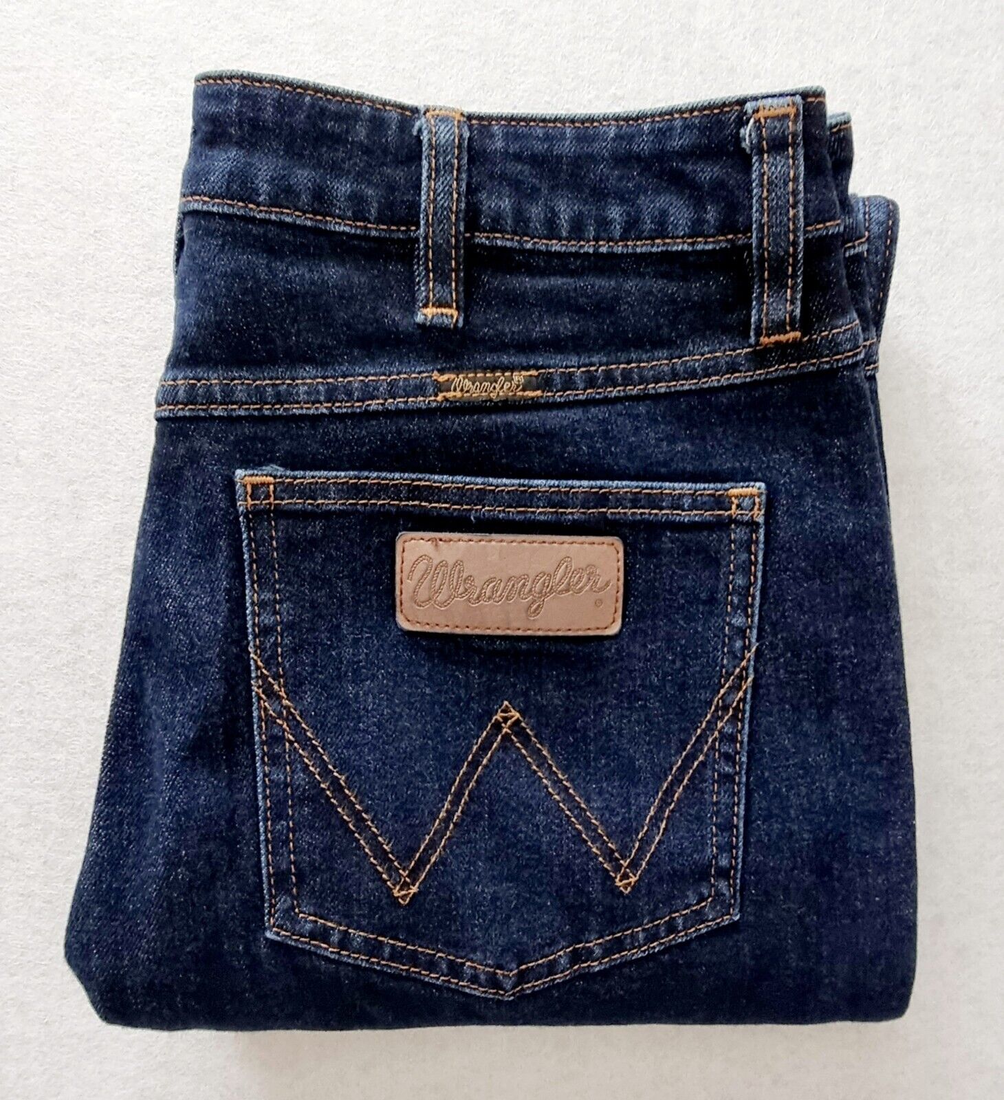 Wrangler Classic Straight Leg Original Rinse Indigo Mens Jeans Size 31x29