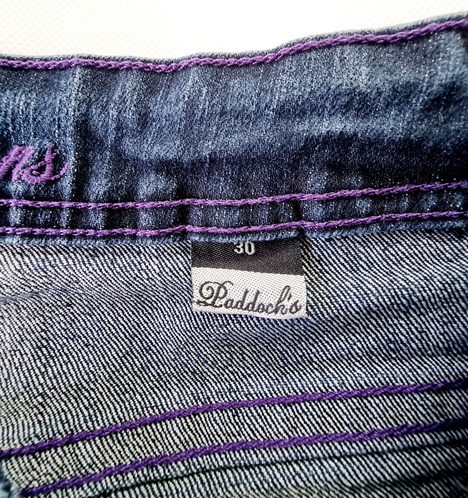 Paddock's Capri Blue Jeans Purple stitch Ladies Size 30