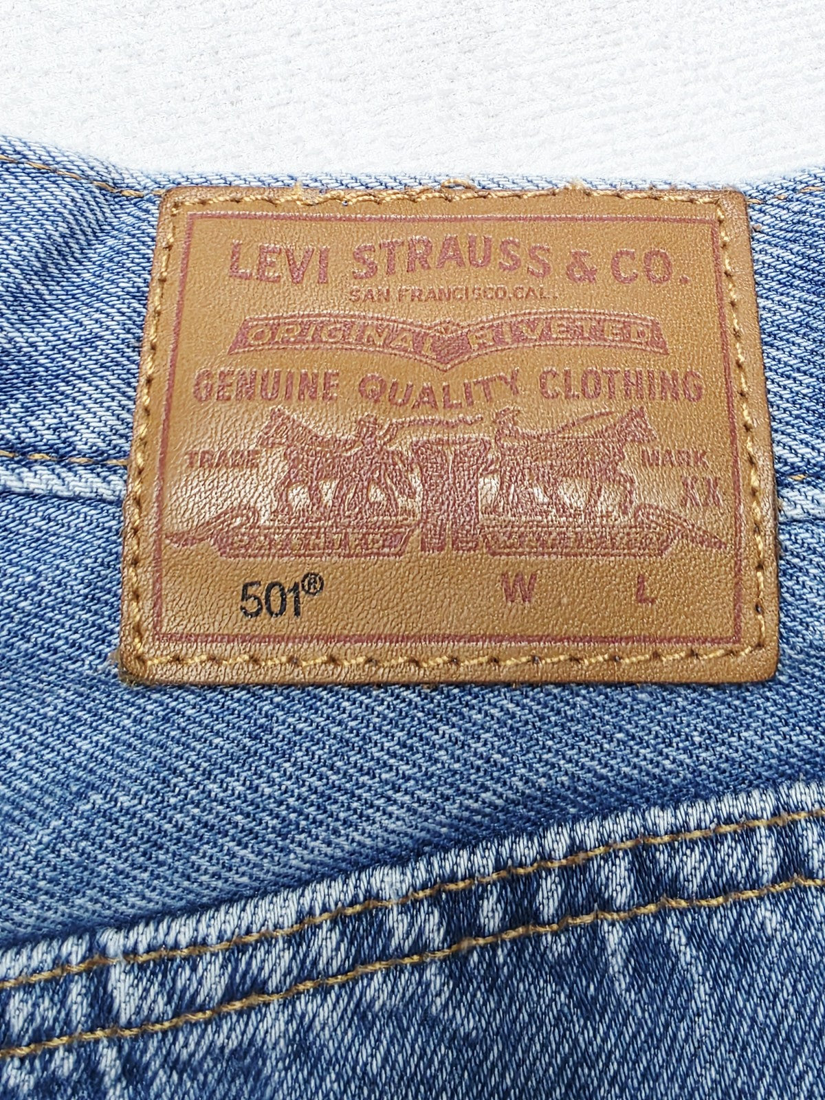 Levi's Shorts Women's 10 BIG E 501 Cut Off Distressed Raw Hem Button Fly