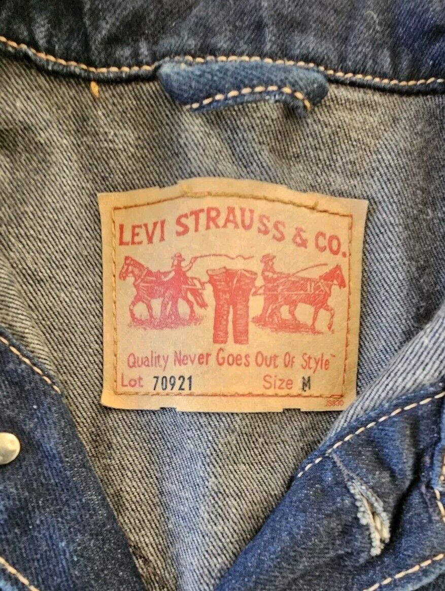 Levi 70921 Trucker Style Slim Fit Ladies Denim Jacket Size M