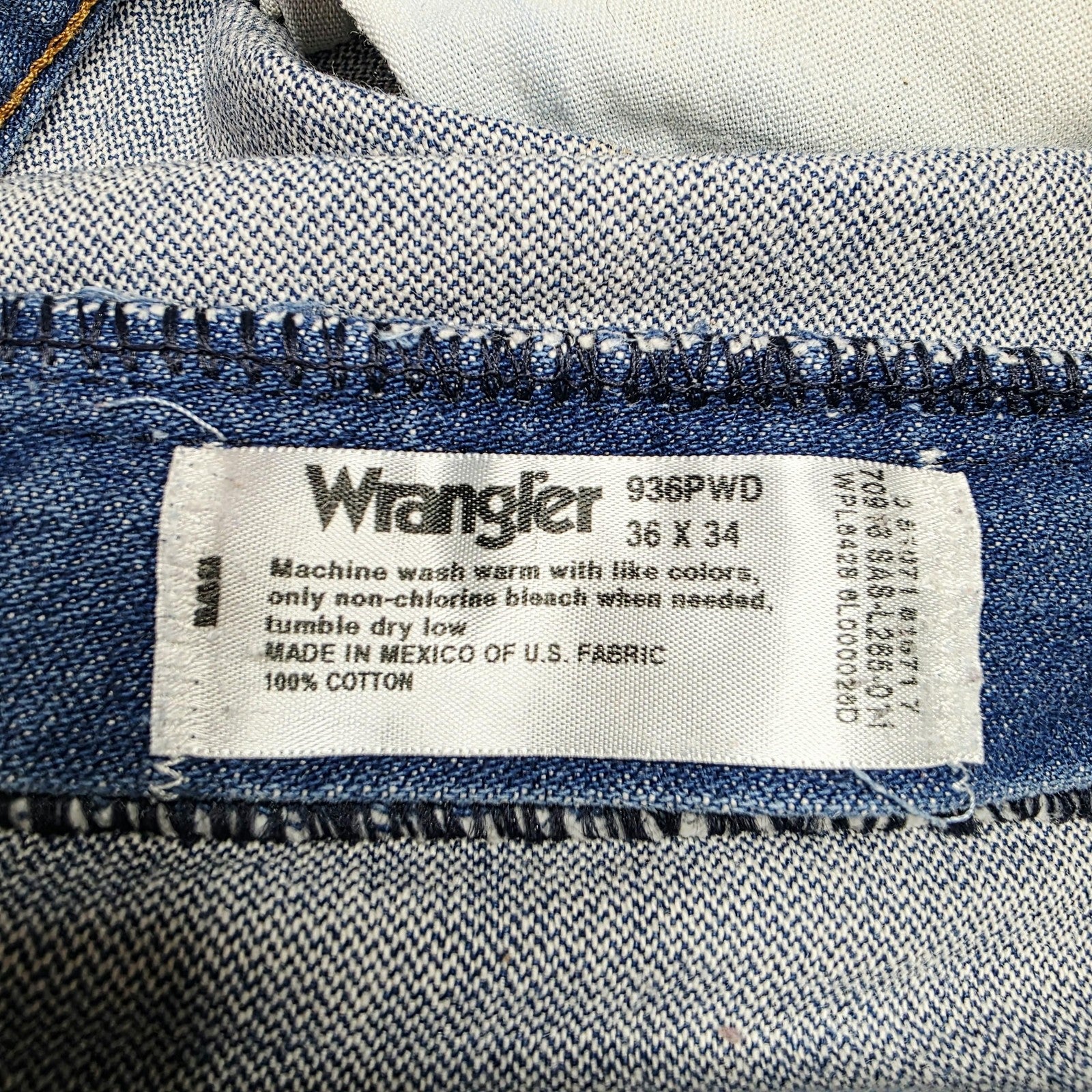 Wrangler Jeans Mens 36x33 Blue Straight 936PWD Cotton Denim Pockets Regular Fit