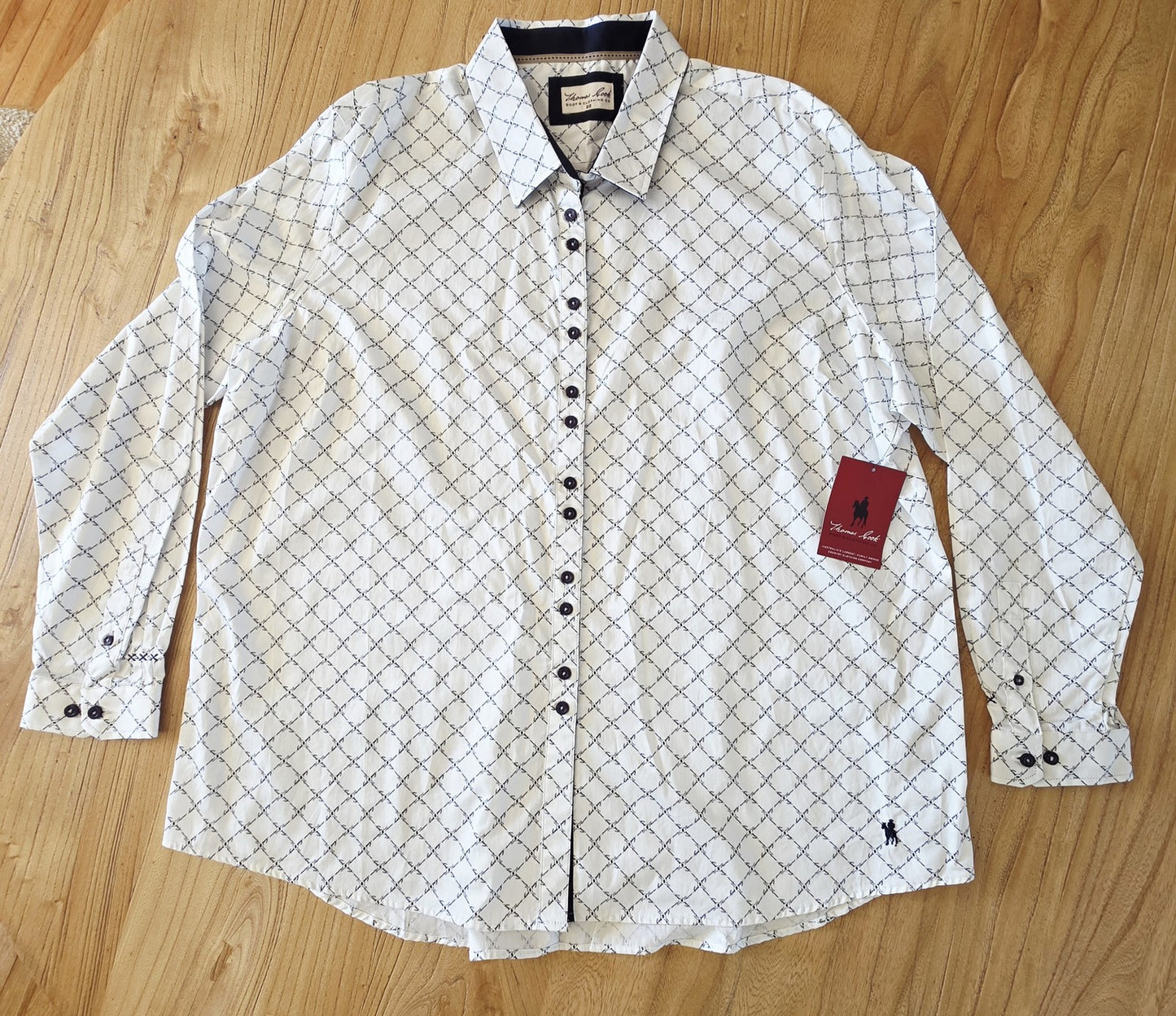 Thomas Cook Shirt Women's 22 White Long Sleeve Button Up Denise Logo Geometric