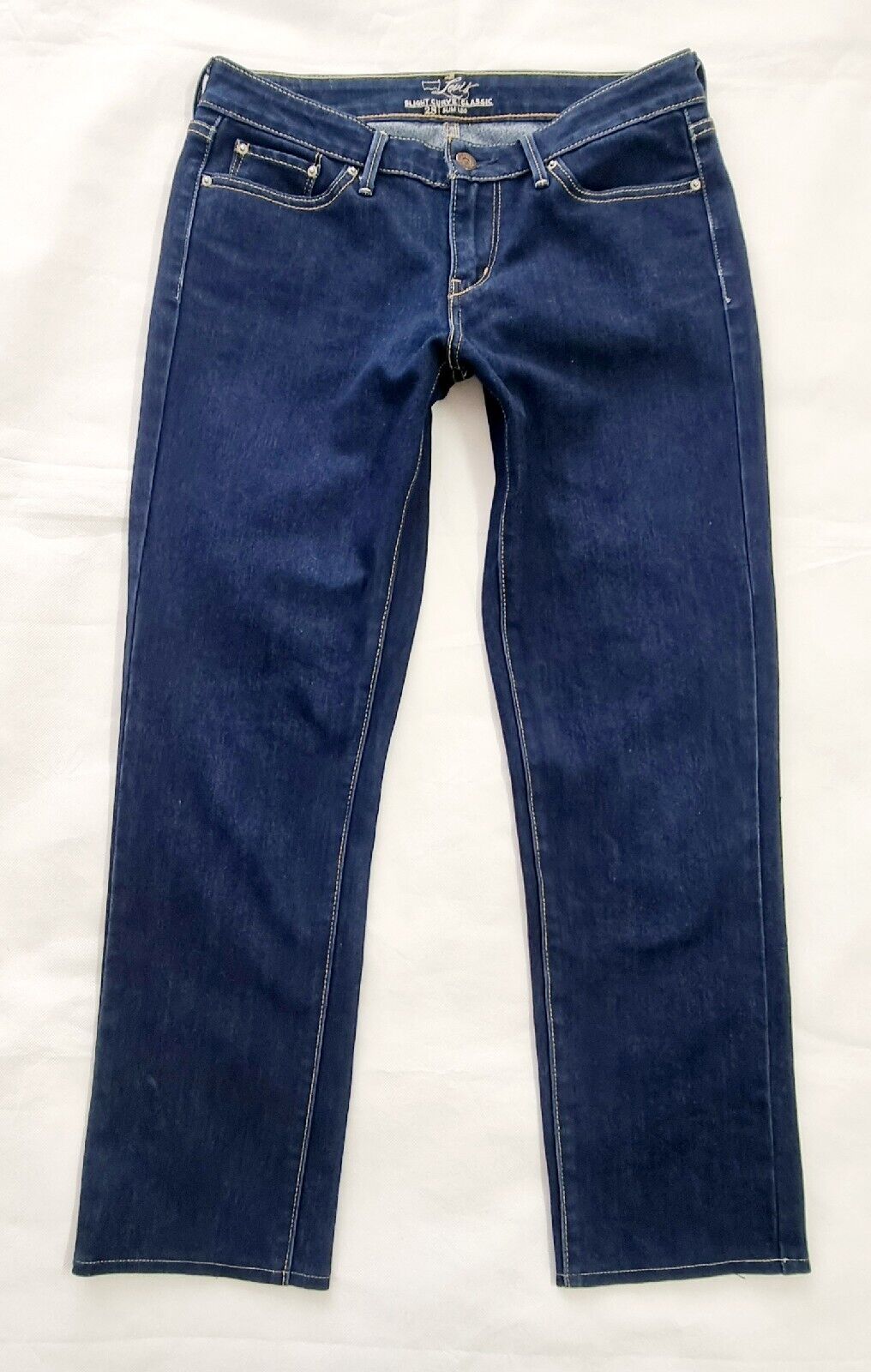 Levis Slight Curve Classic Slim Leg Jeans Ladies Size 28x27