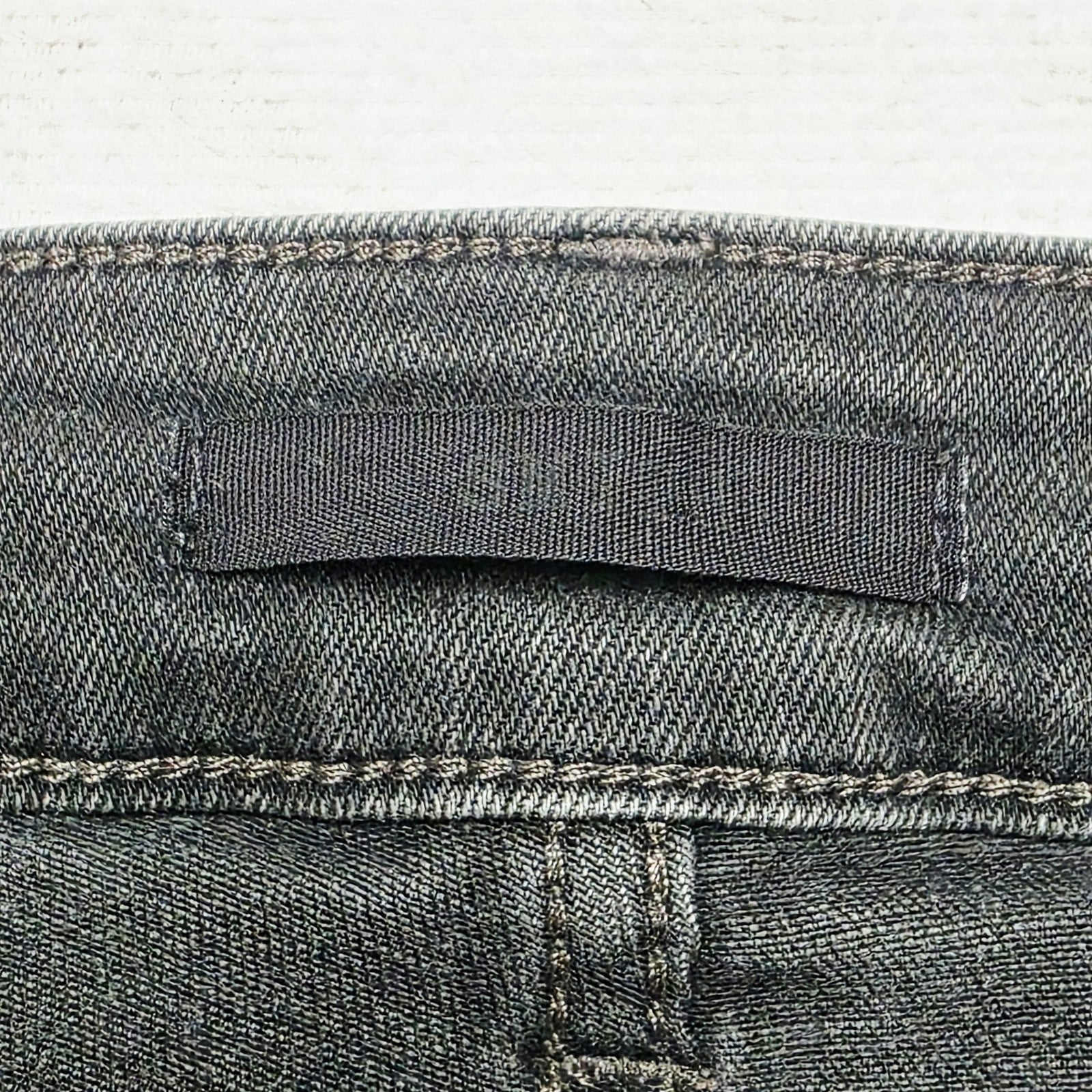 Wrangler Shorts Men's 33 Black Distressed Denim Bermuda Summer Casual