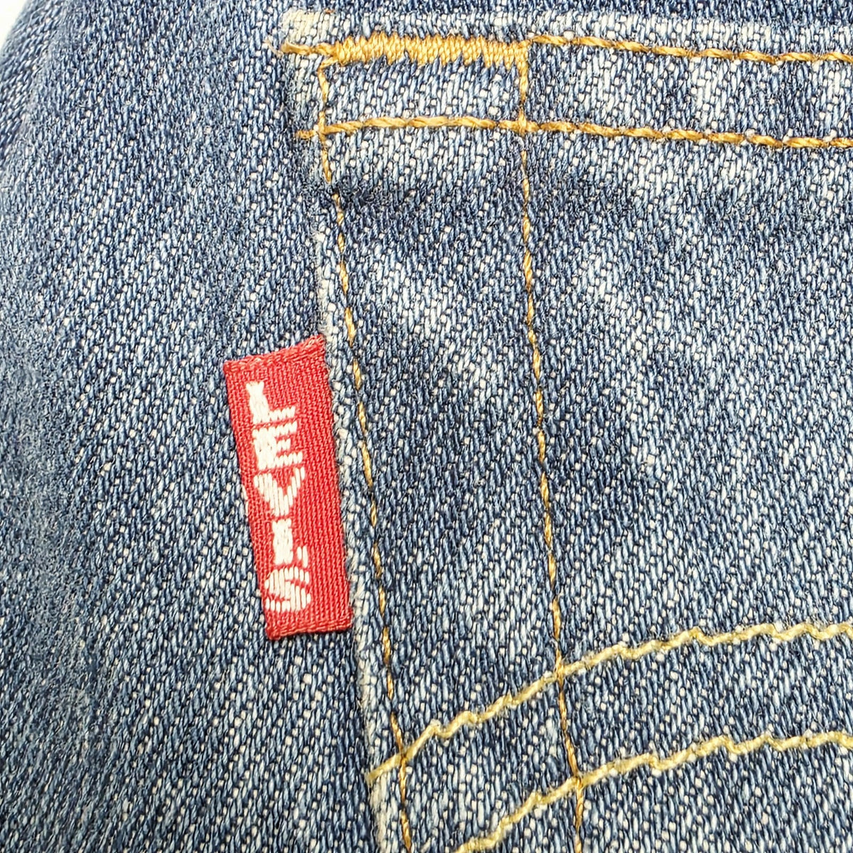 Levi's Shorts Women's 8 Blue Denim 501 Cut Off Button Fly Raw Hem Casual
