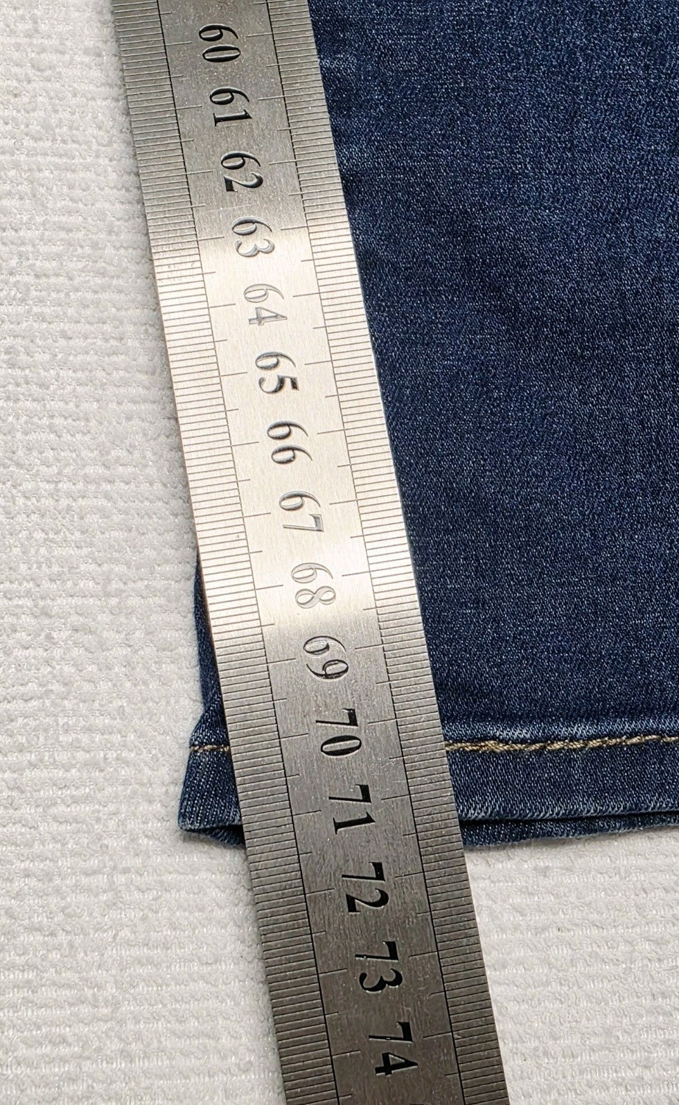 Levi's 312 Shaping Slim Jeans Ladies Size 29
