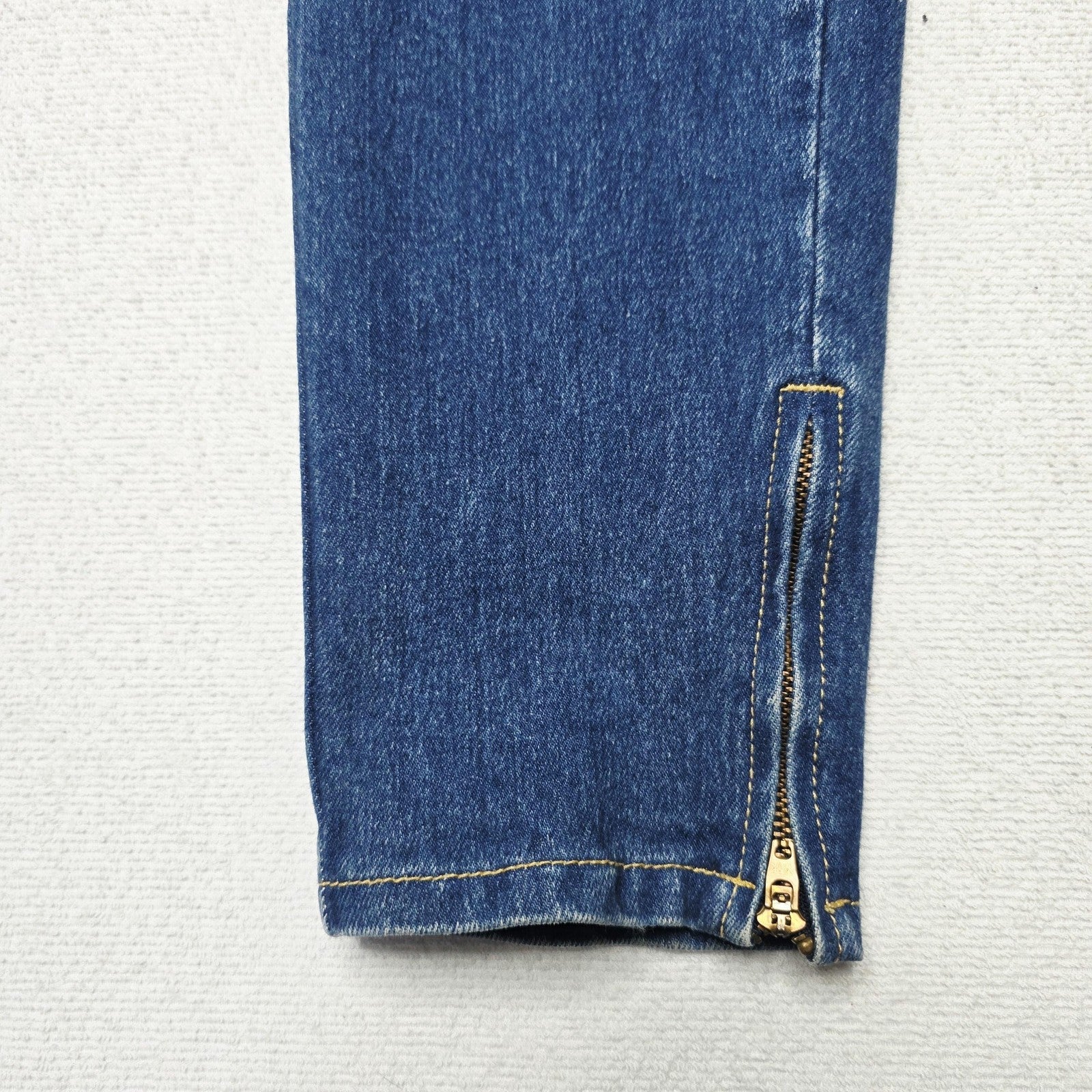 Faberge Jeans Women's 10 Blue High Rise Tapered Ankle Zip Pockets Vintage