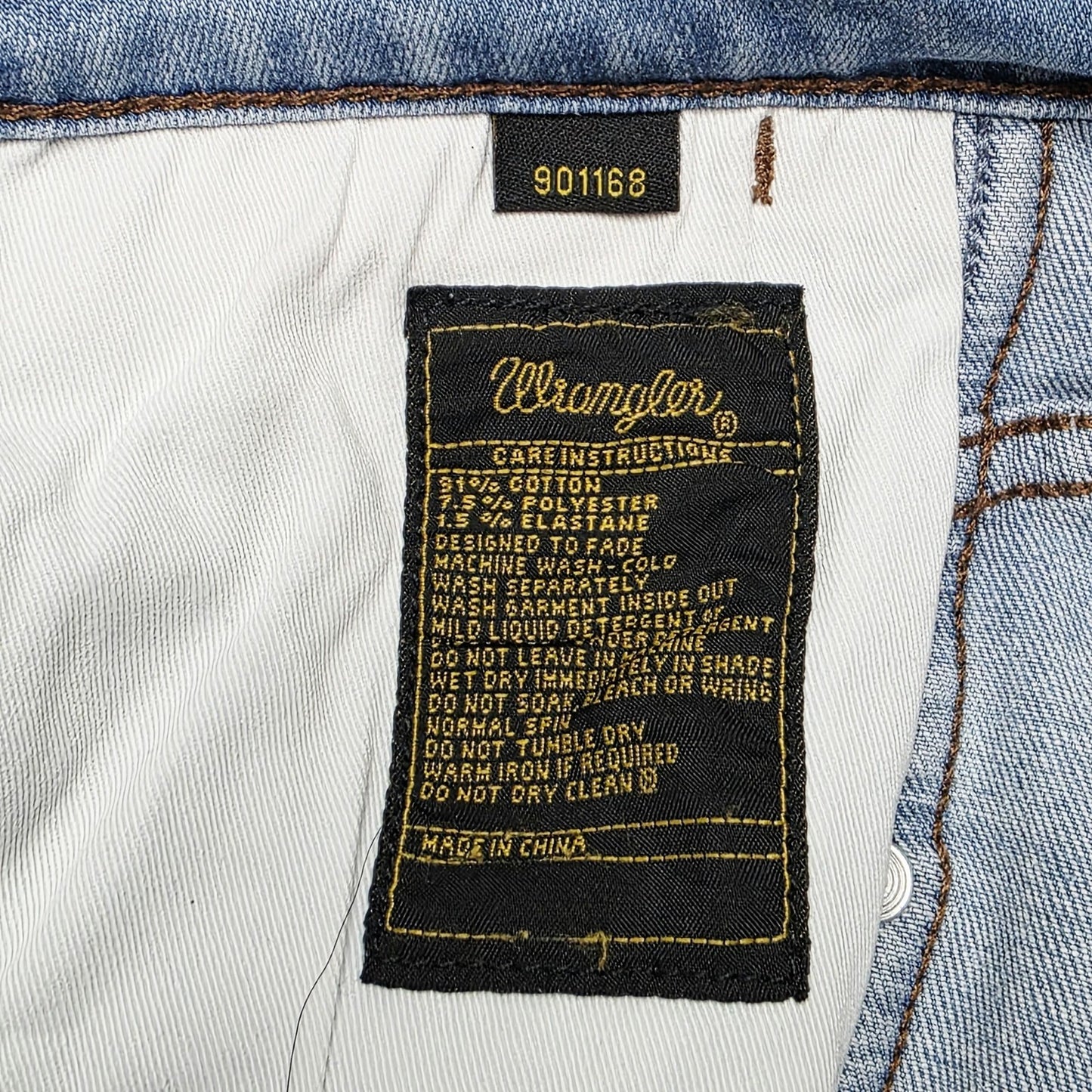 Wrangler Shorts Men's 34 Blue Distressed Denim Bermuda Slim Fit Smith Raw Hem