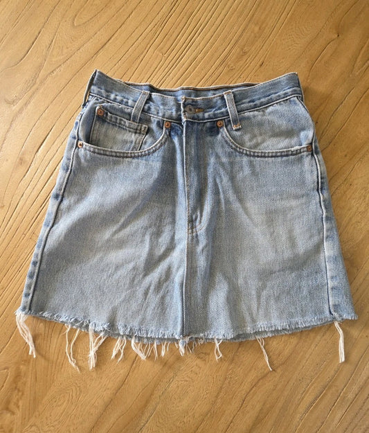 Levi's Raw Hem Denim Skirt Ladies Size 28