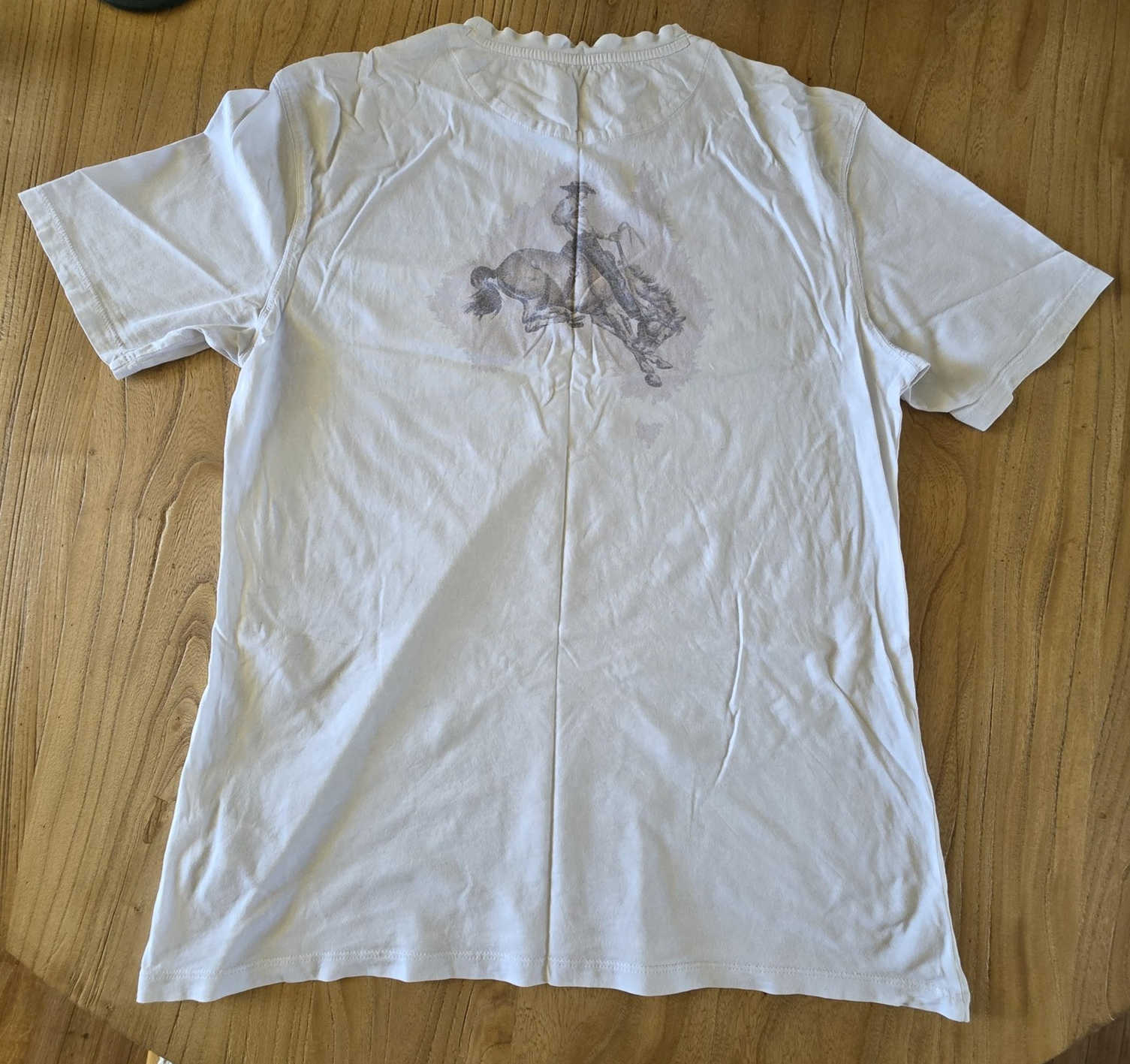 R.M. Williams Shirt Men's M White Short Sleeve Pocket Graphic T-Shirt Cotton