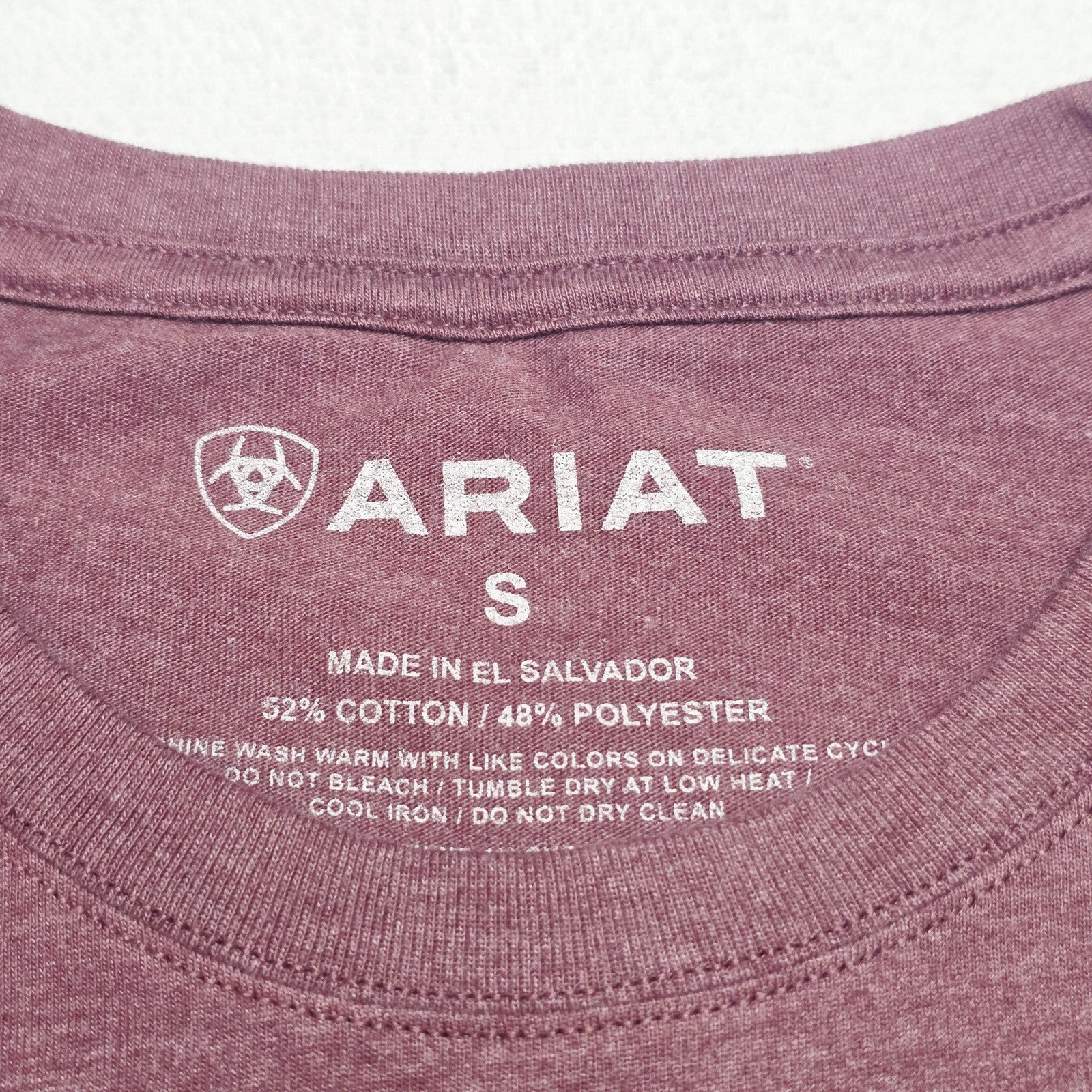 Ariat T-Shirt Women's Small Purple Aztec Graphic Cotton Polyester Crew Neck