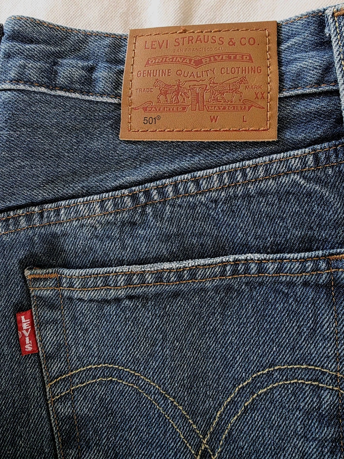 Levi's BIG E 501  Button Fly denim Jeans Ladies Size 28 x 30