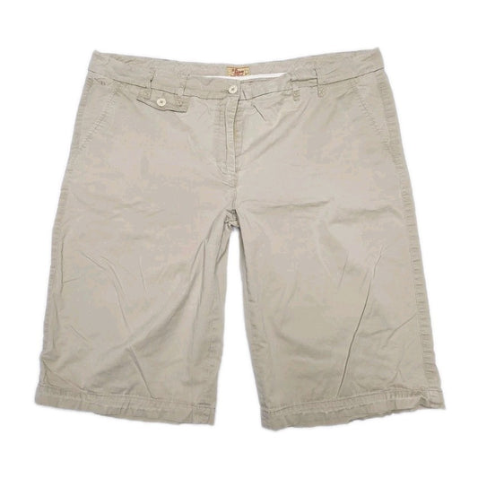 R.M. Williams Ladies Buckskin Shorts Size 16