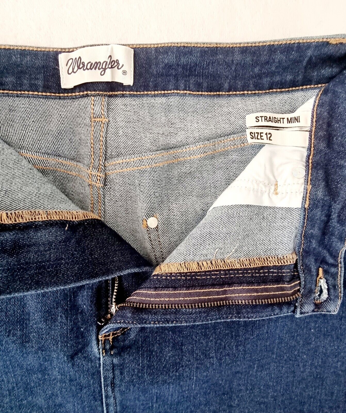 Wrangler Dark Rinse Straight Mini Denim Skirt Ladies Size 12 New With Tags