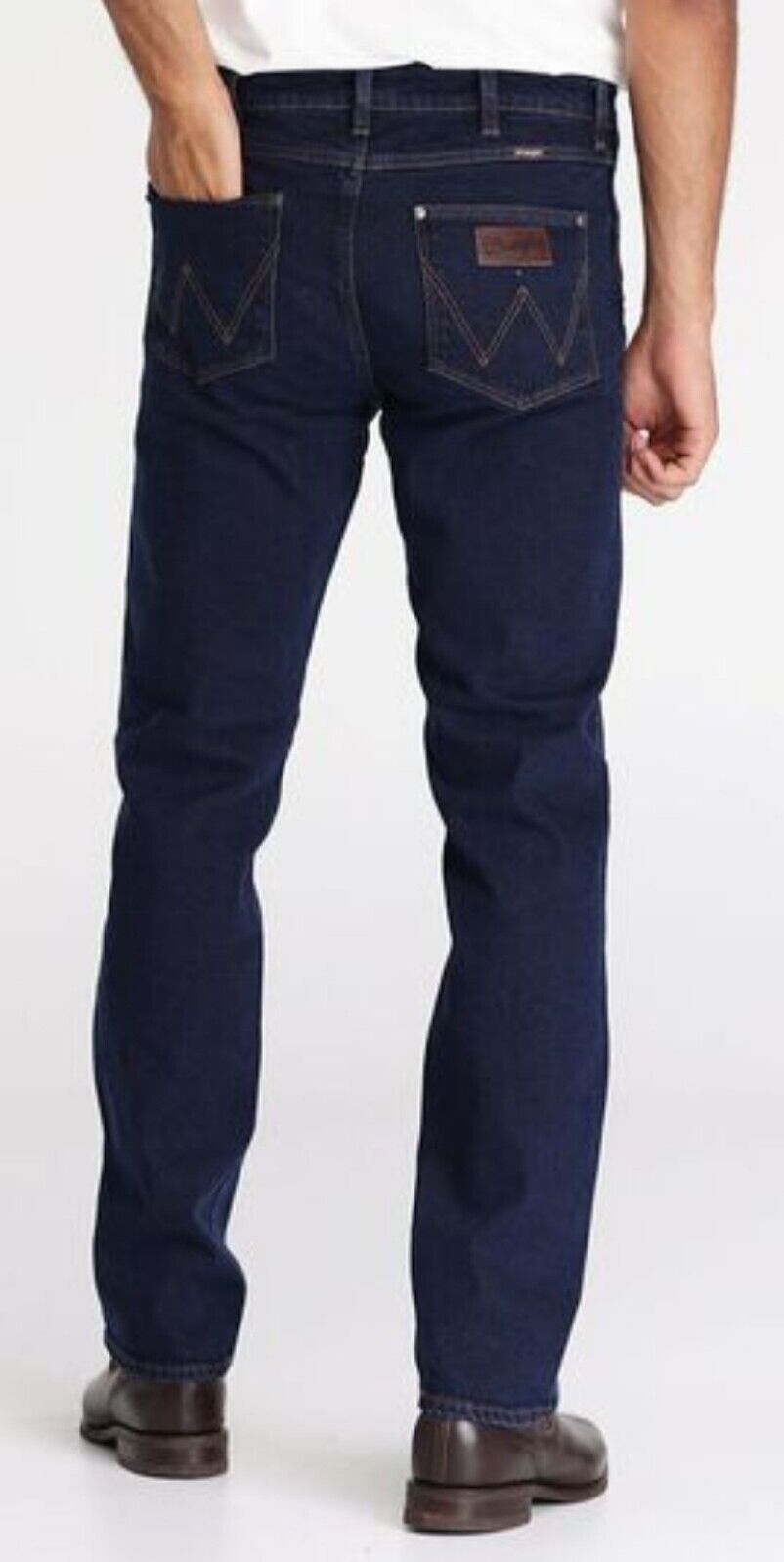 Wrangler Classic Straight Leg Original Rinse Indigo Mens Jeans Size 31x29