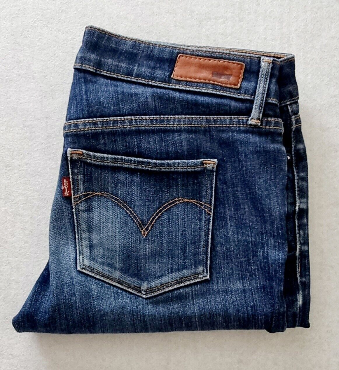 Levis Slight Curve Modern Rise Straight Leg Jeans Ladies Size 26x30