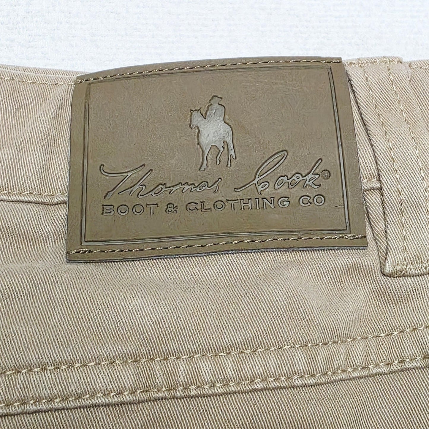 Thomas Cook Jeans Mens 44x32 Beige Straight Relaxed Comfort Waist Stretch Denim