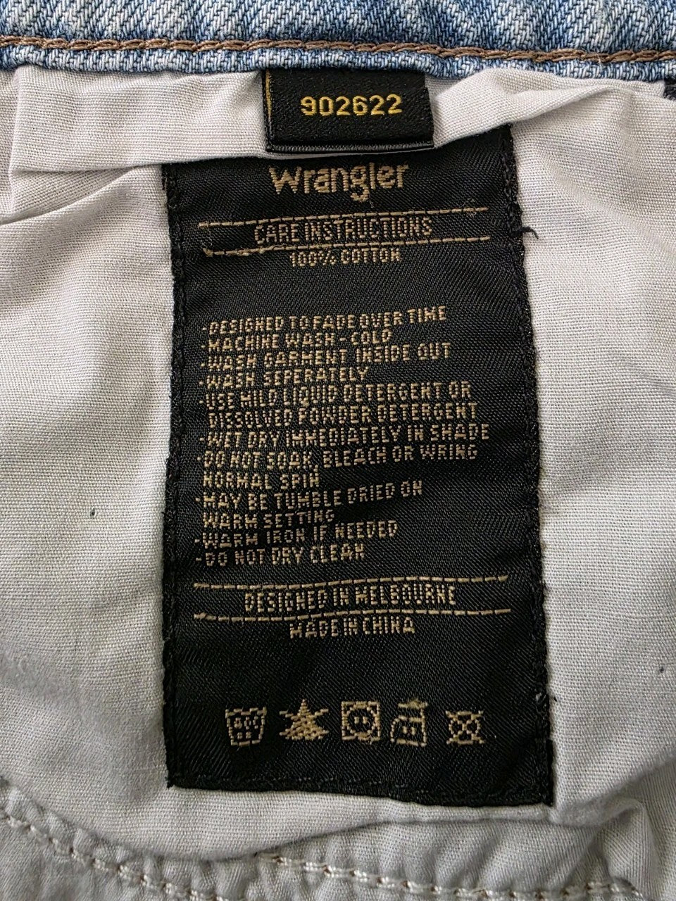 Wrangler Slacker Denim Shorts Men's Size 32