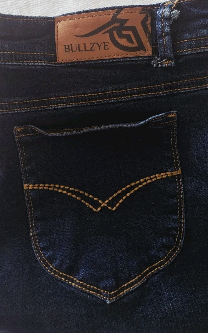 Bullzye Dark Denim Mid Rise Denim Shorts Ladies Size 18