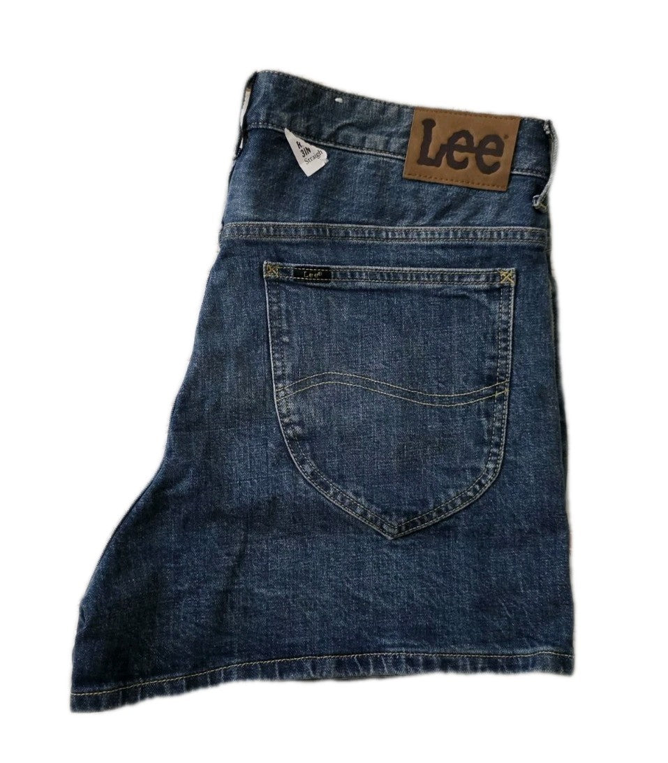 LEE HI Relaxed Denim Shorts Ladies Size 32 - NEW -
