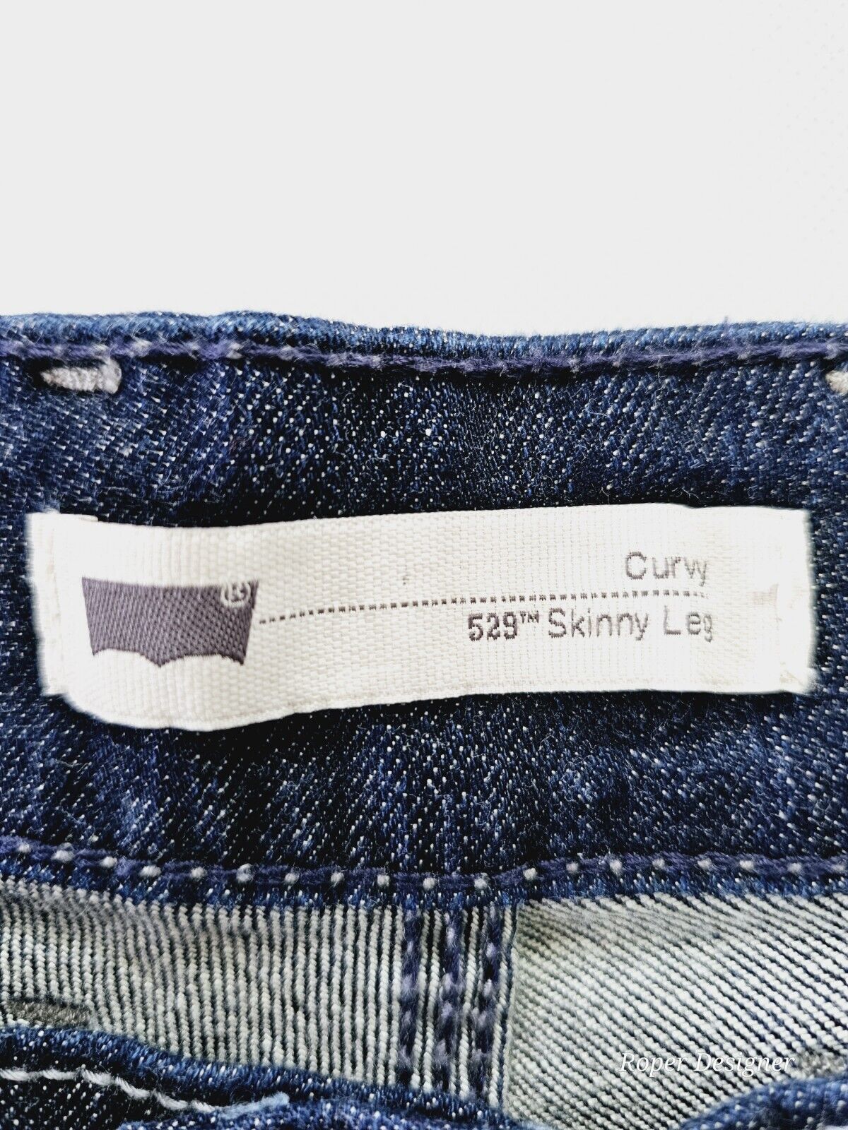 Levis 529 Curvy Skinny Leg Dark Denim Ladies Jeans Size 33 X 30