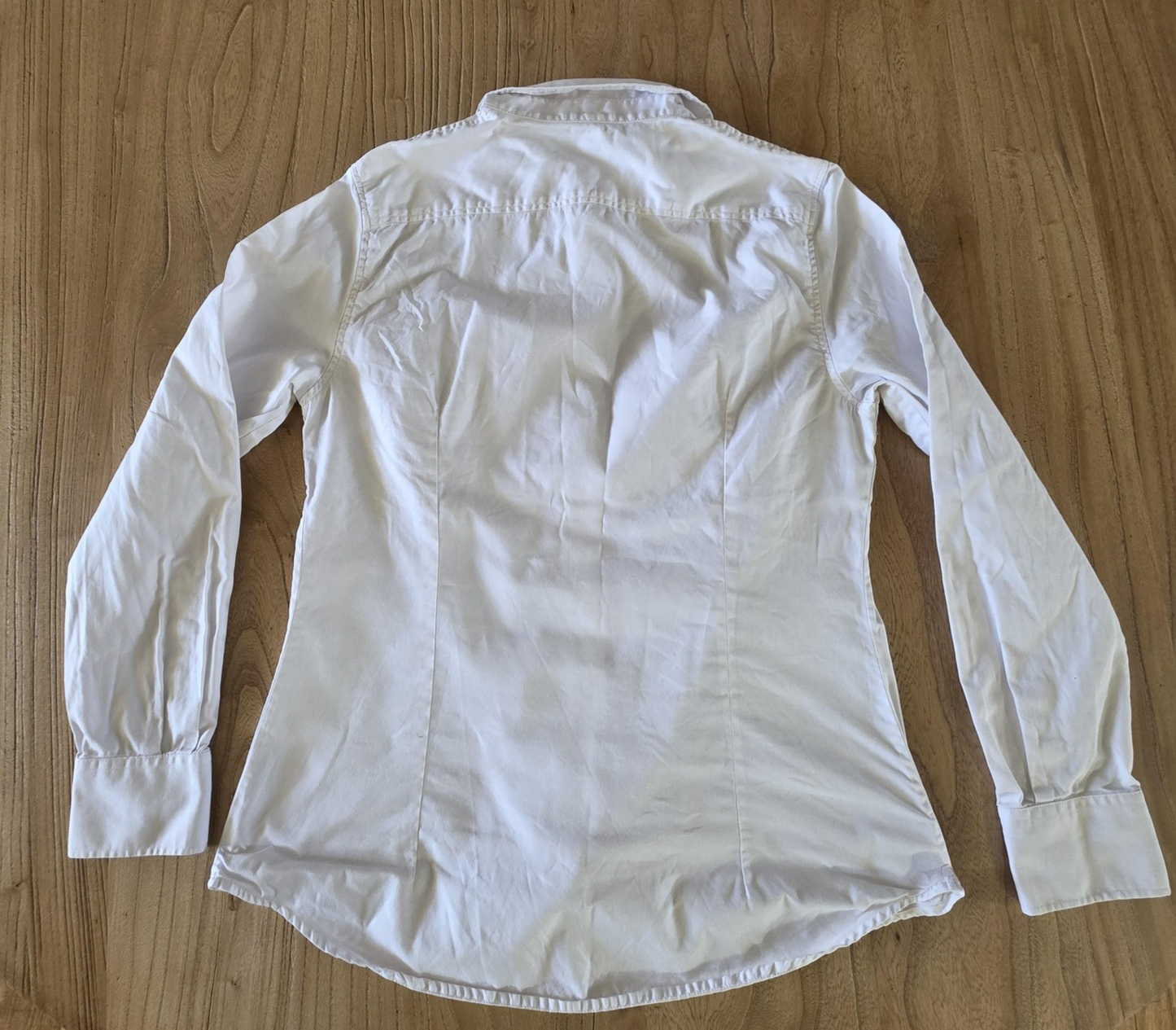 R.M. Williams Shirt Women's 8 White Long Sleeve Button Up Fitted Logo Top