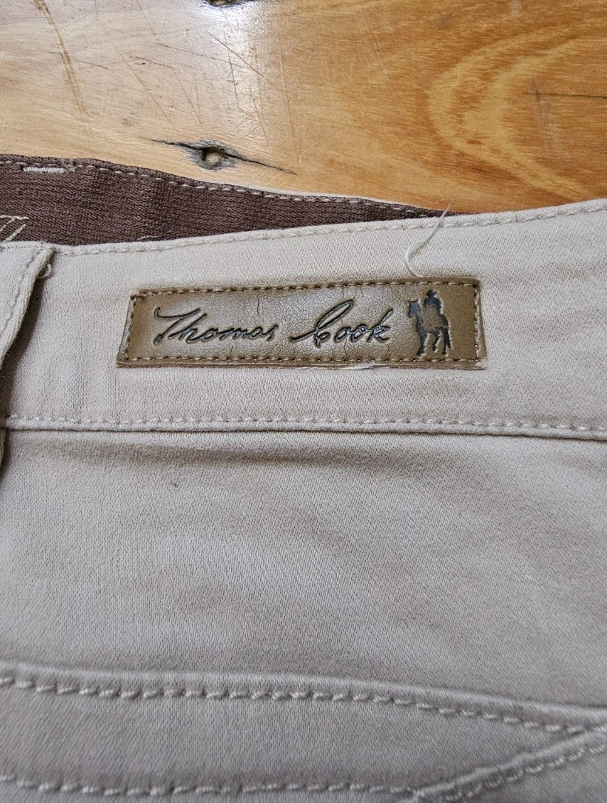 Thomas Cook Ladies Buckskin Stretch No Gap Waistband Shorts Size 22